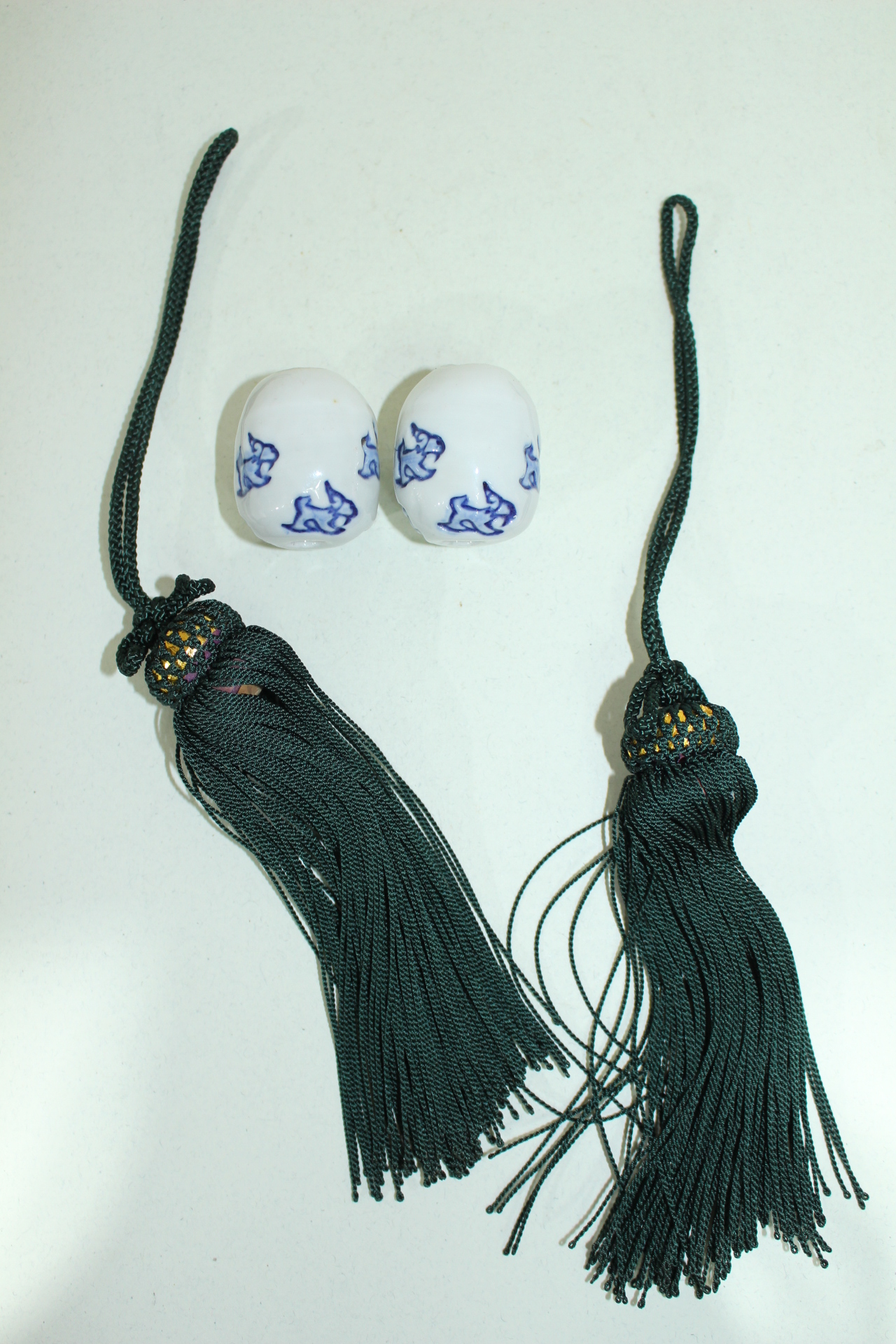 연대가좋은 이마리 청화백자 해태용문 추(풍진) 1쌍