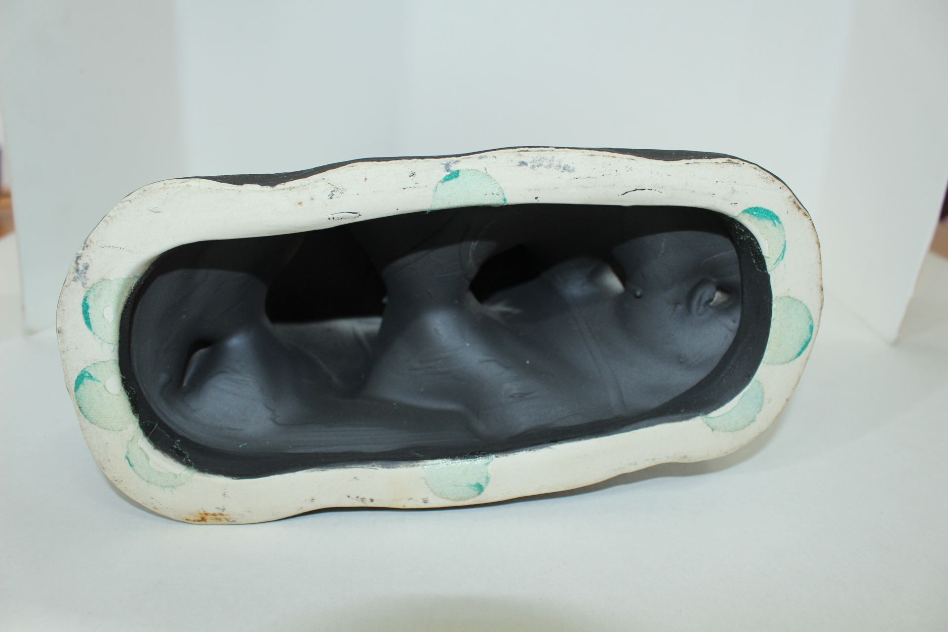 청자 말 조각상