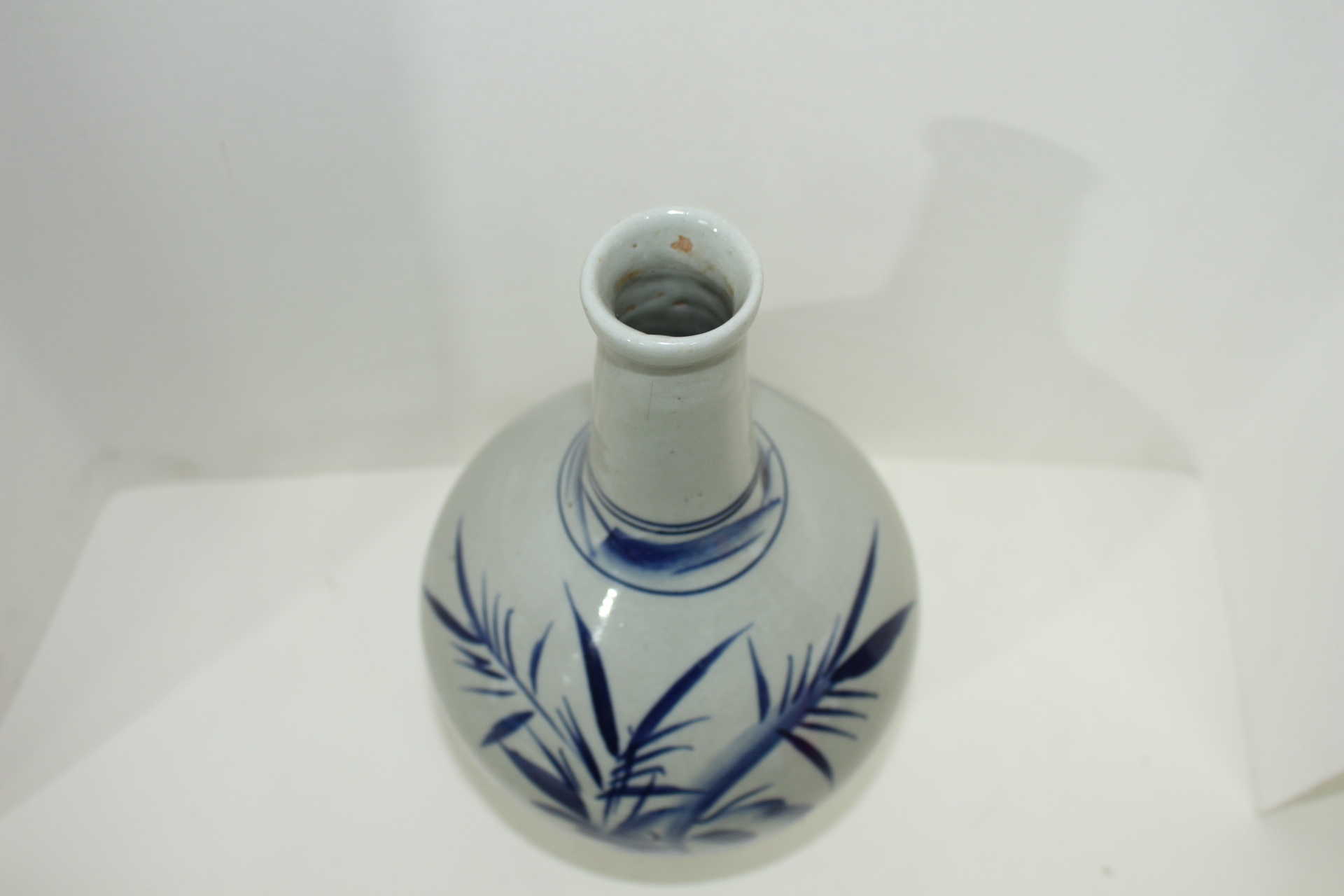 연대가좋은 청화백자화문 주병