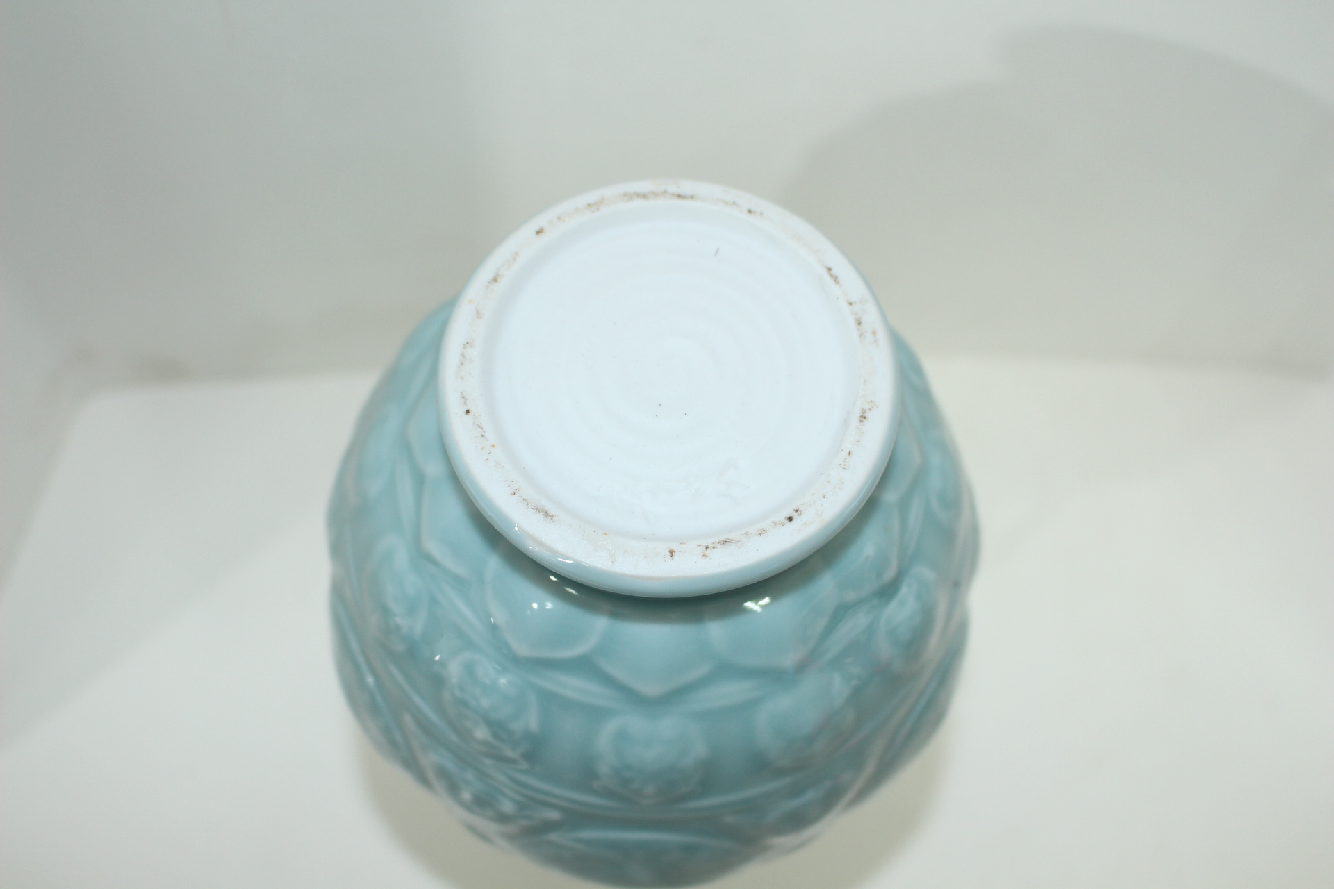 청자 양각비익조문 이귀 대호