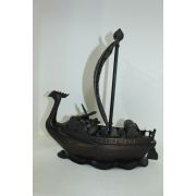 작가의 수결이 있는 묵직한 청동브론즈 배 조각상