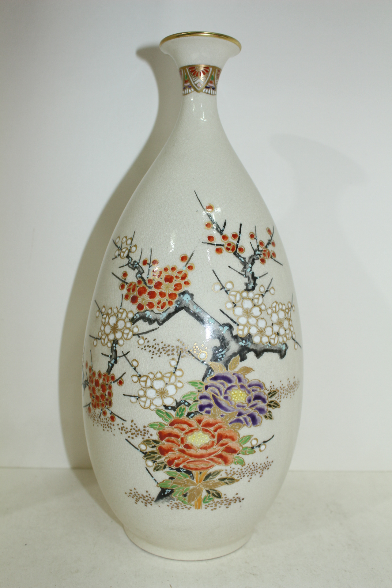 일본명인 14대 심수관(沈壽官) 분청자진사화문 대호