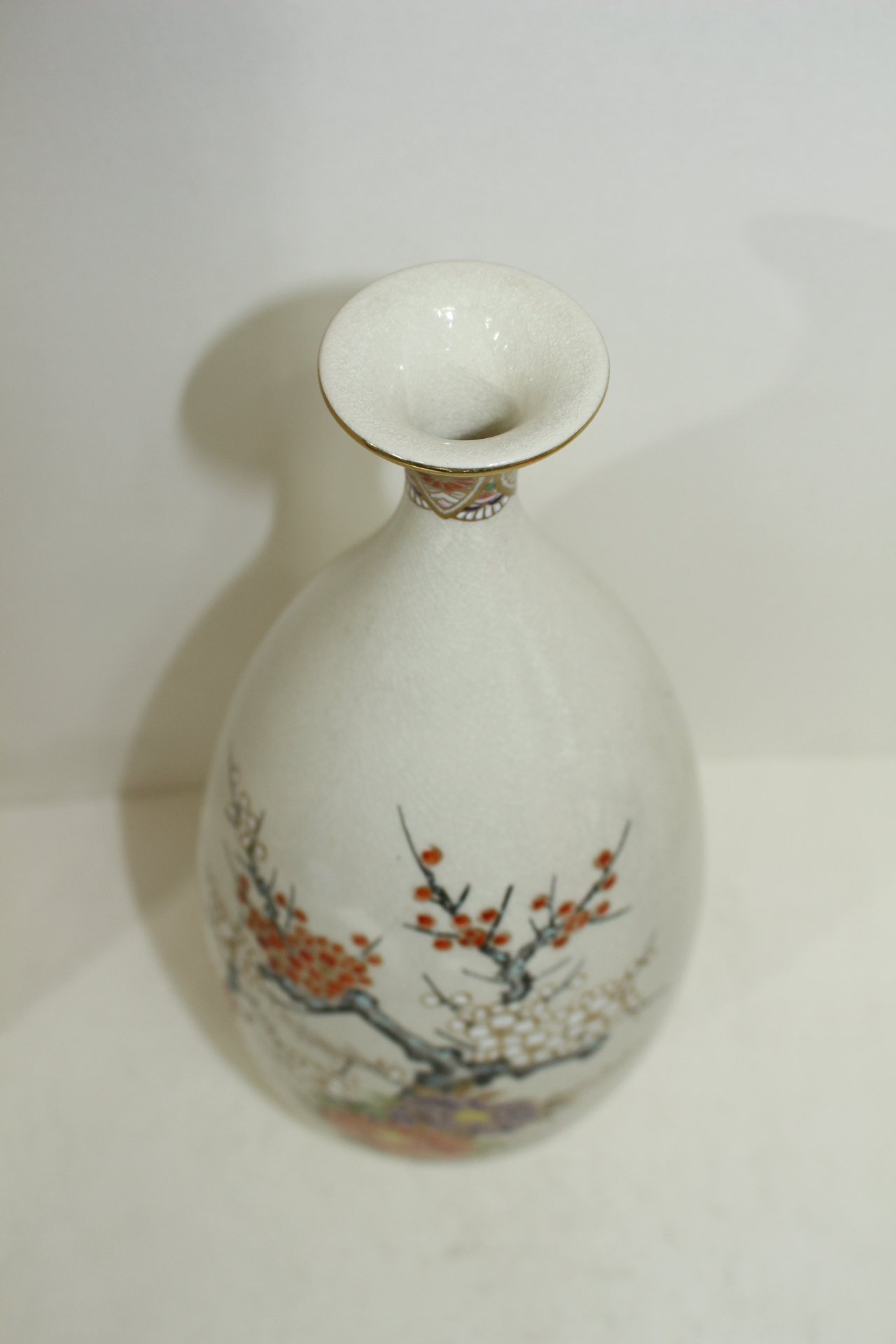 일본명인 14대 심수관(沈壽官) 분청자진사화문 대호