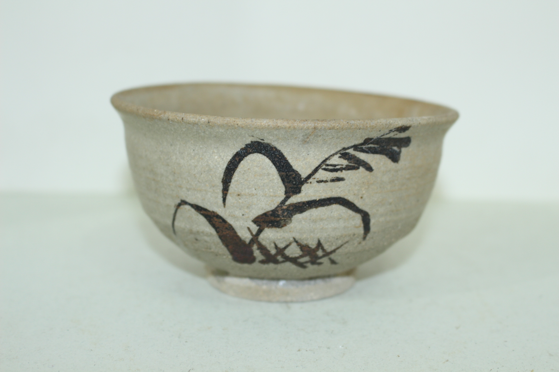 청자 철화초화문 말찻잔