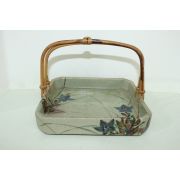 대형크기의 청자철화화문 사각완