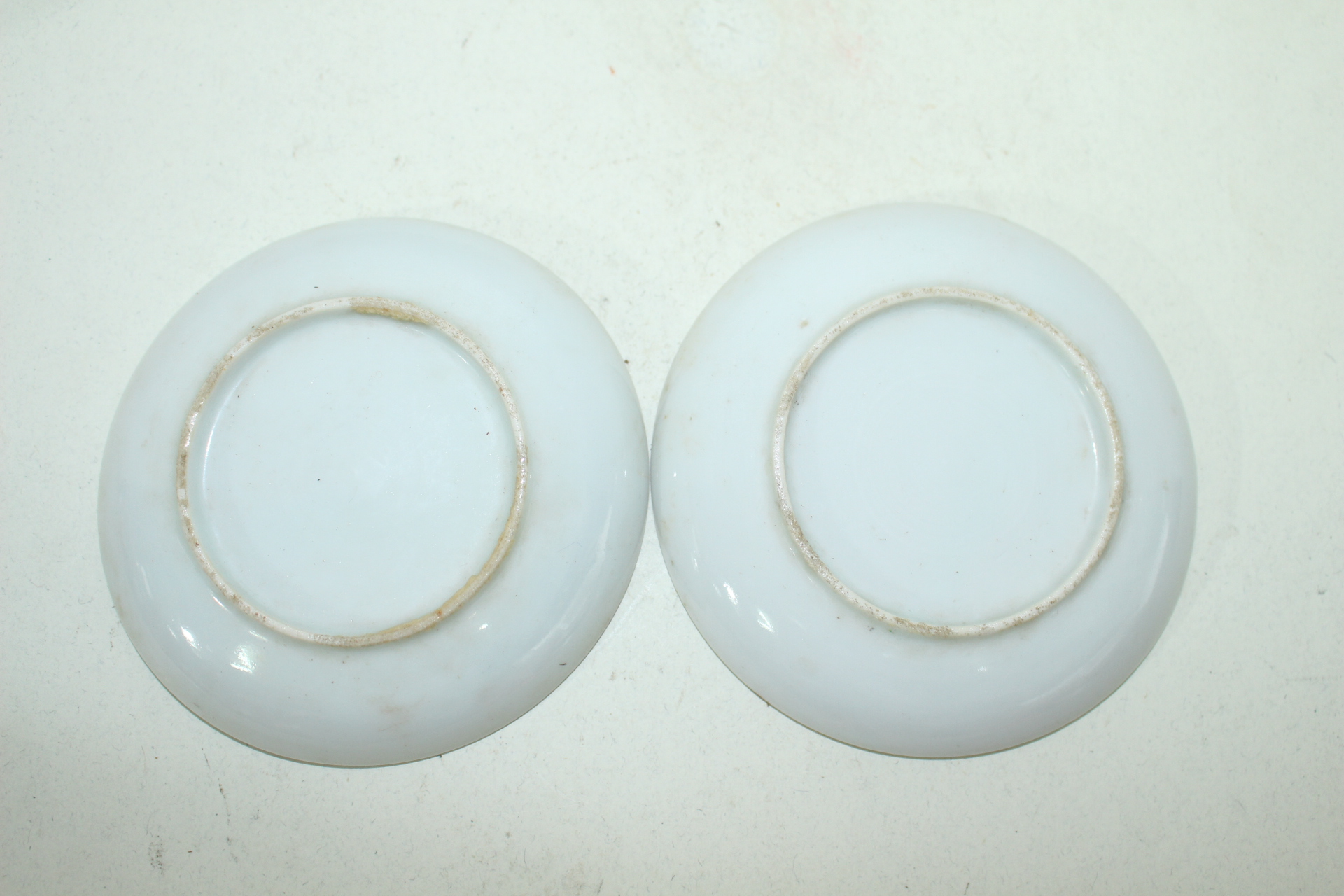 연대가좋은 진사백자금채동자문 완 2점