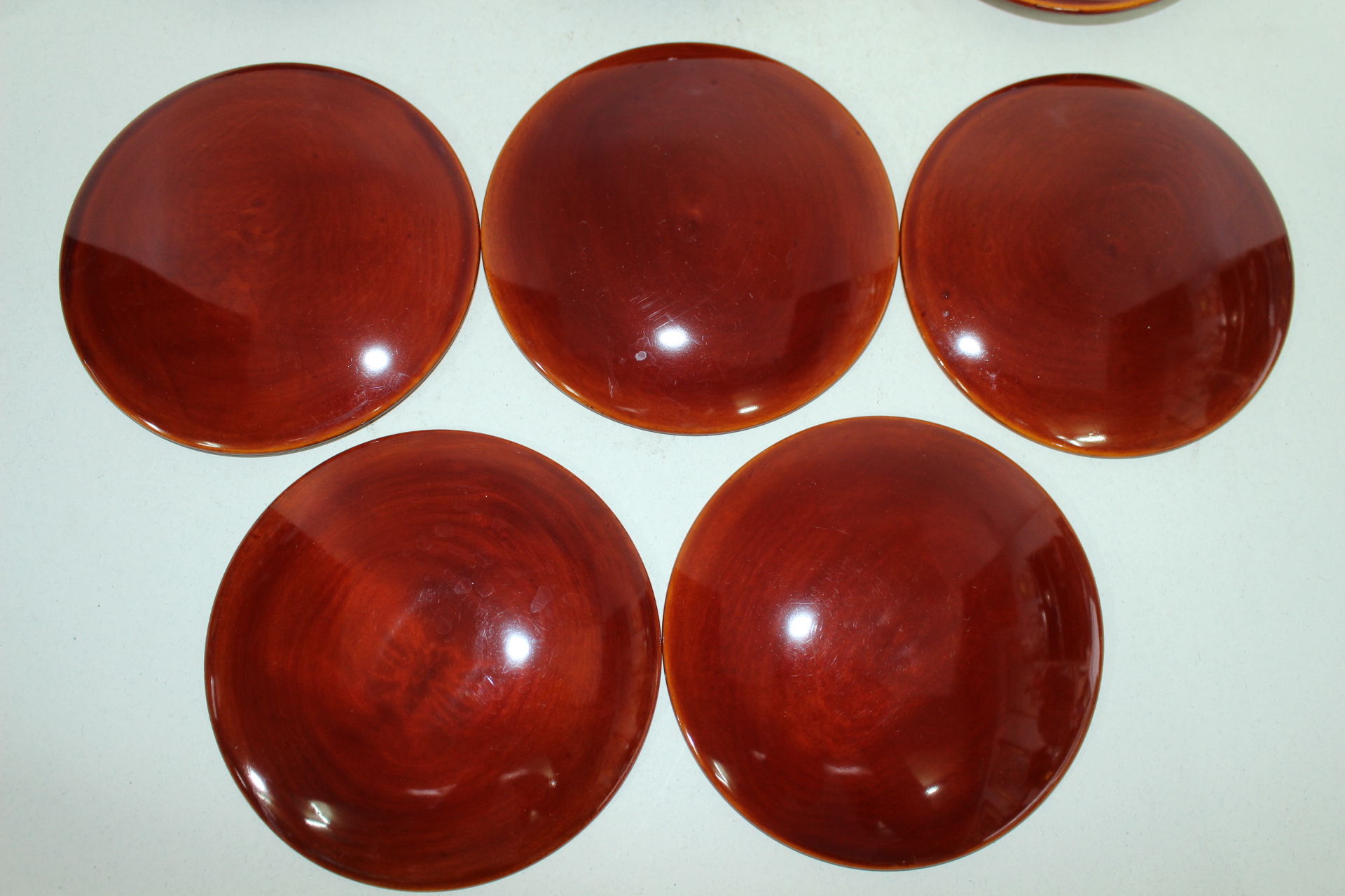 원목나무에 칠이된 차반 8점일괄