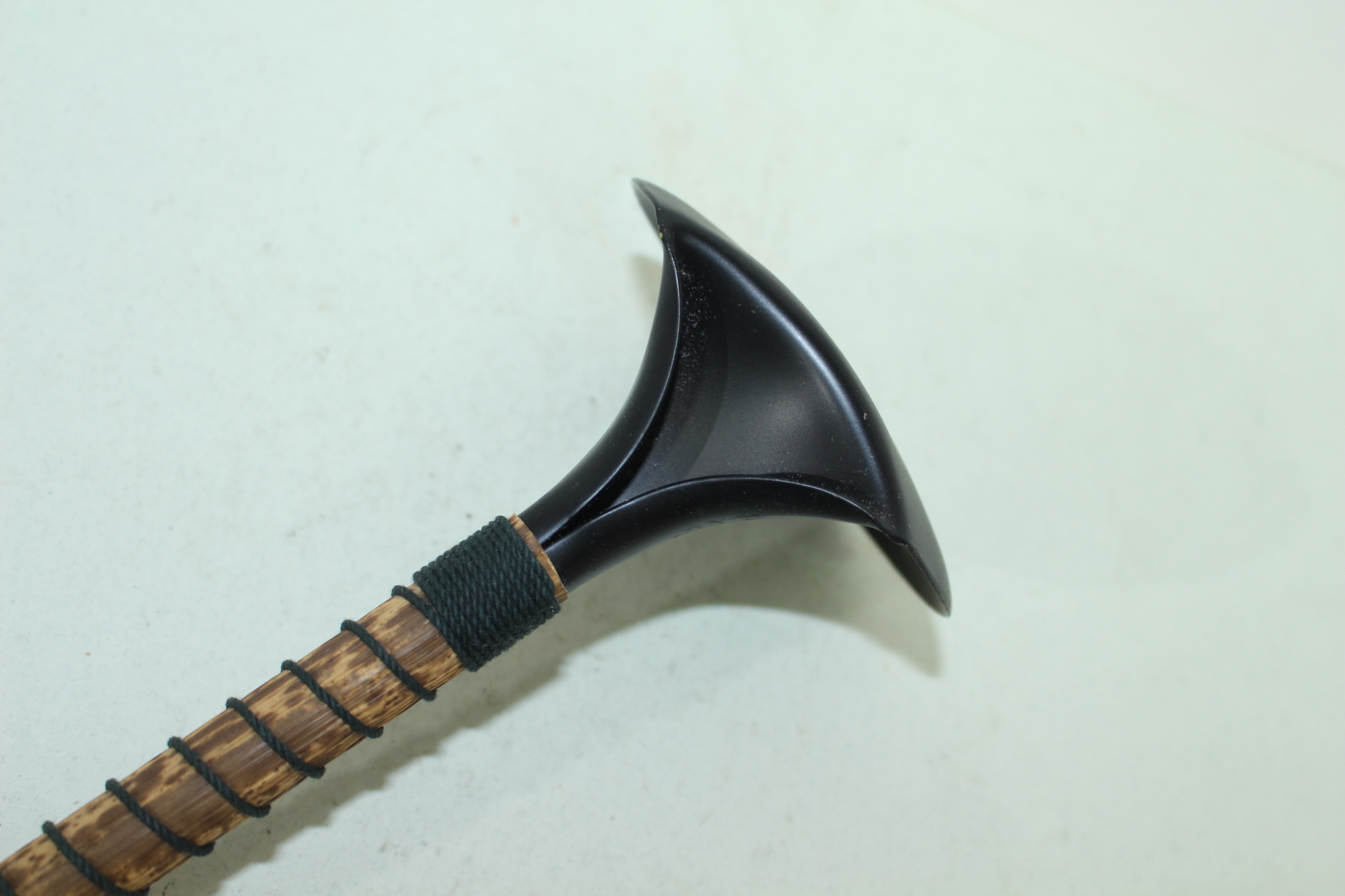 청동으로된 미사용 국자