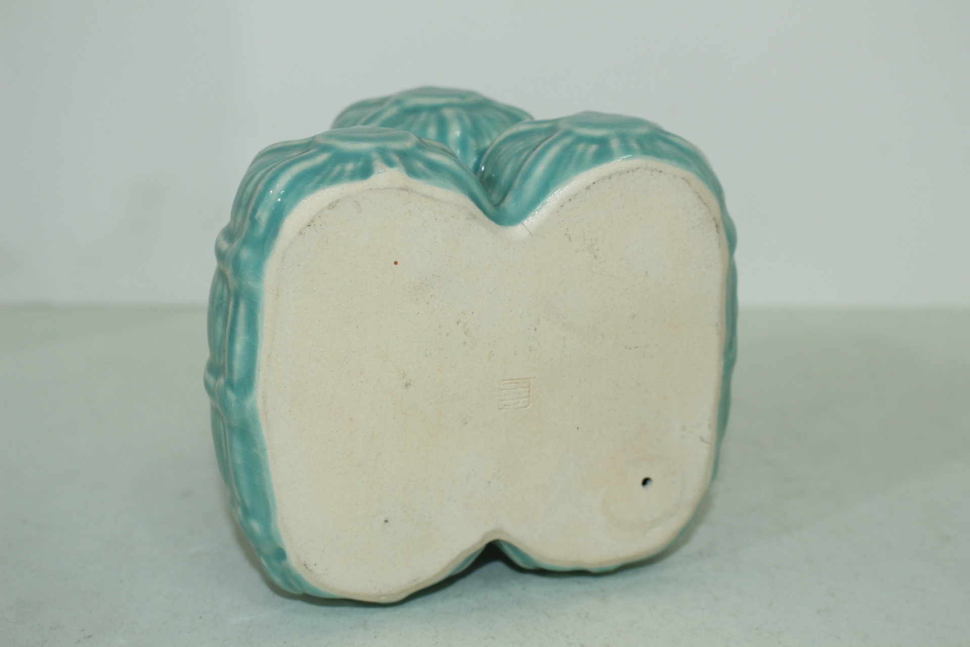 청자 복짐 뱀조각상