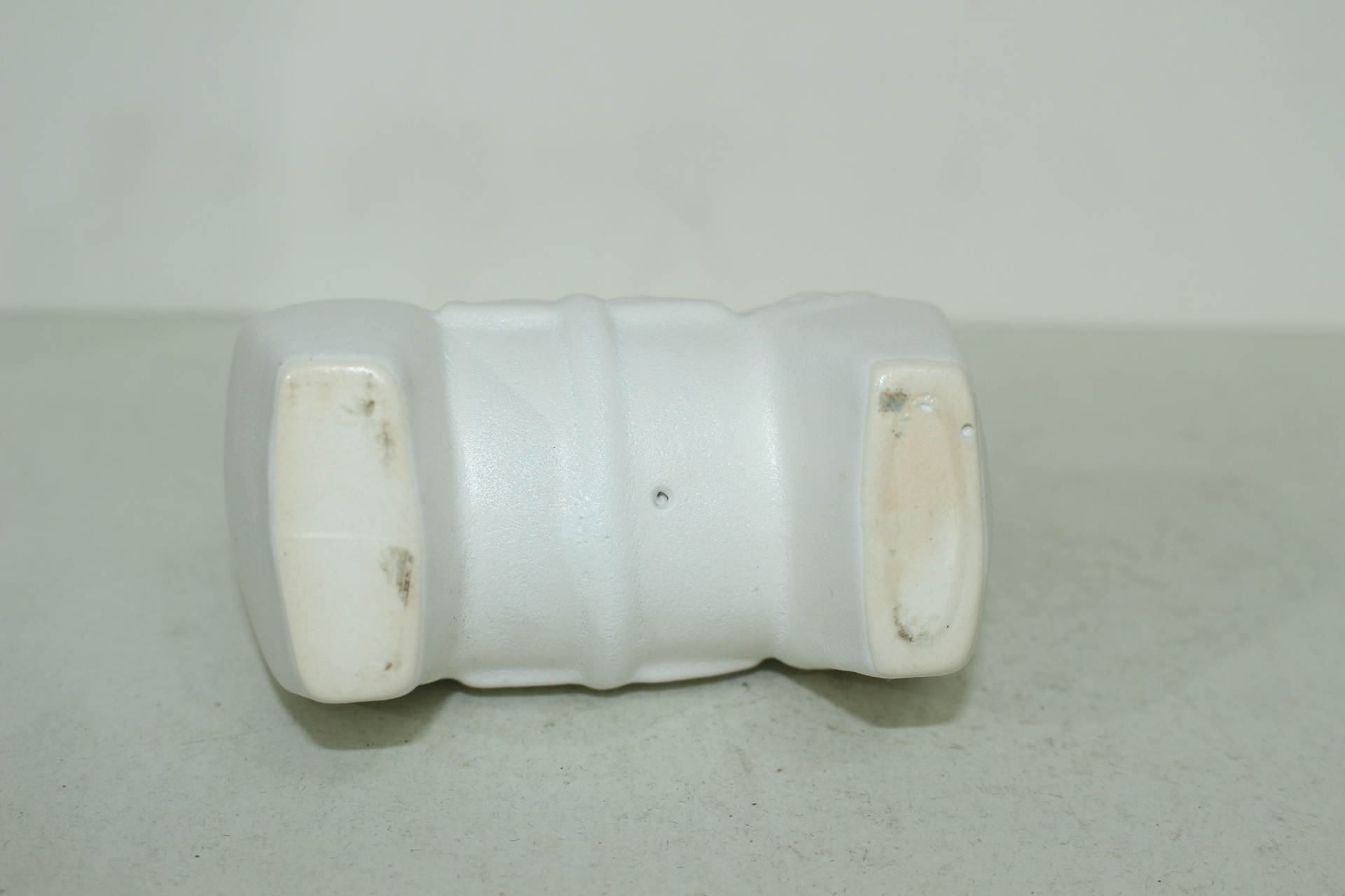 백자 말 조각상