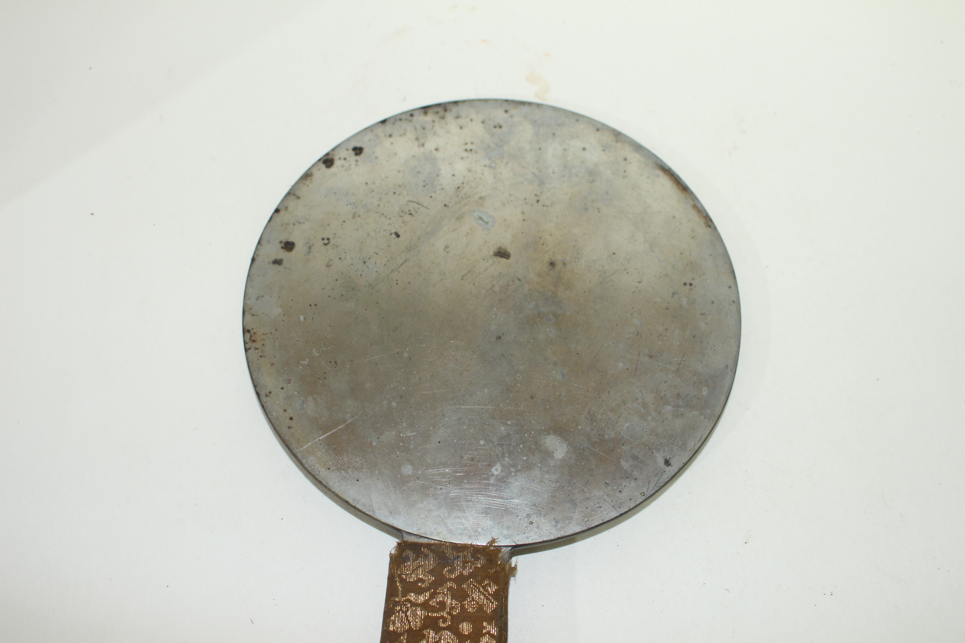 에도시기 백동에 화문조각된 동경