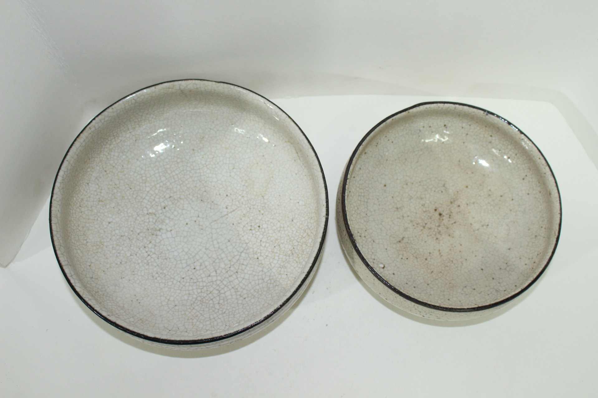 연대가좋은 백자빙열많은 대완 2점