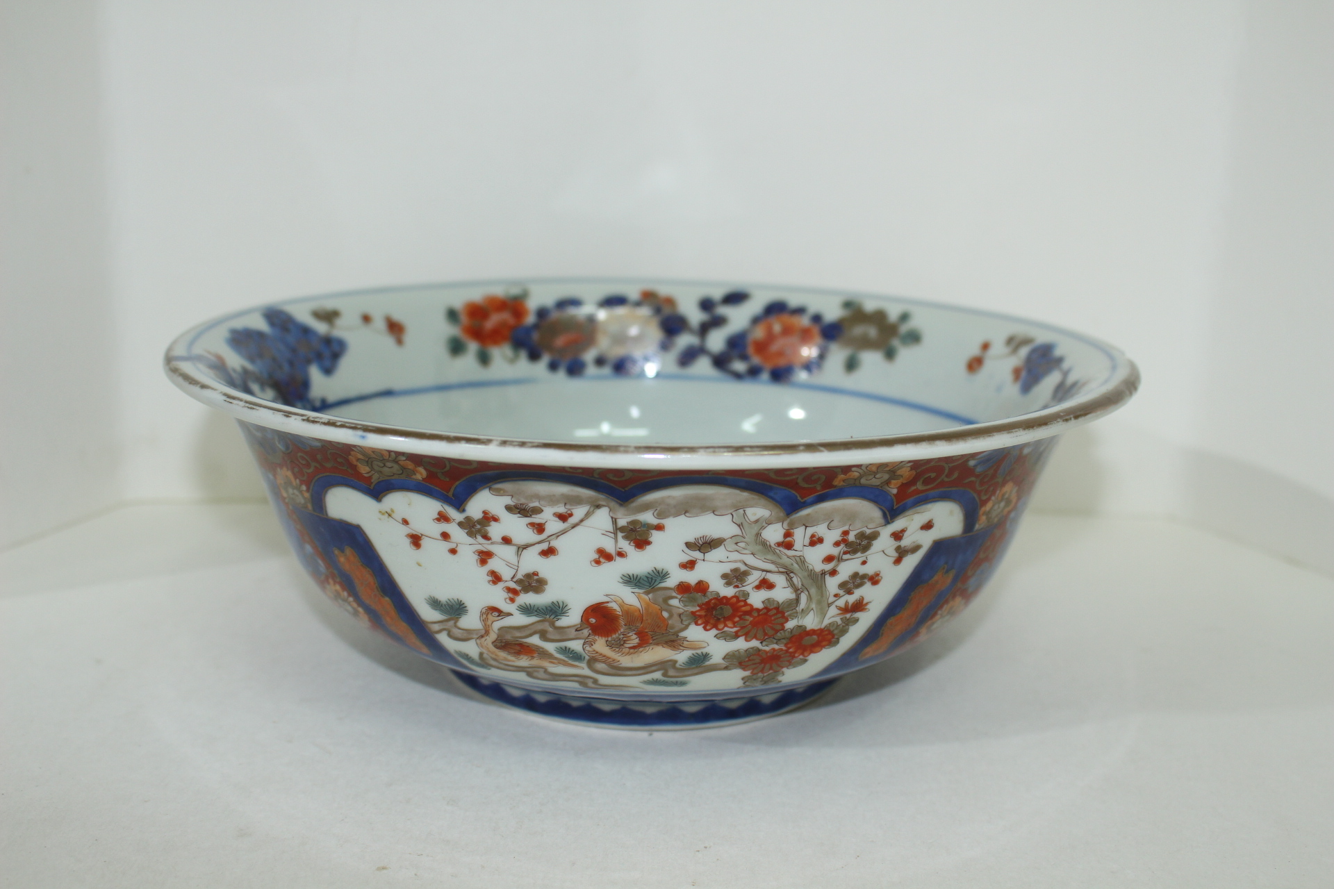 고이마리 부귀장춘(富貴長春)명 청화백자진사금채화문 대완