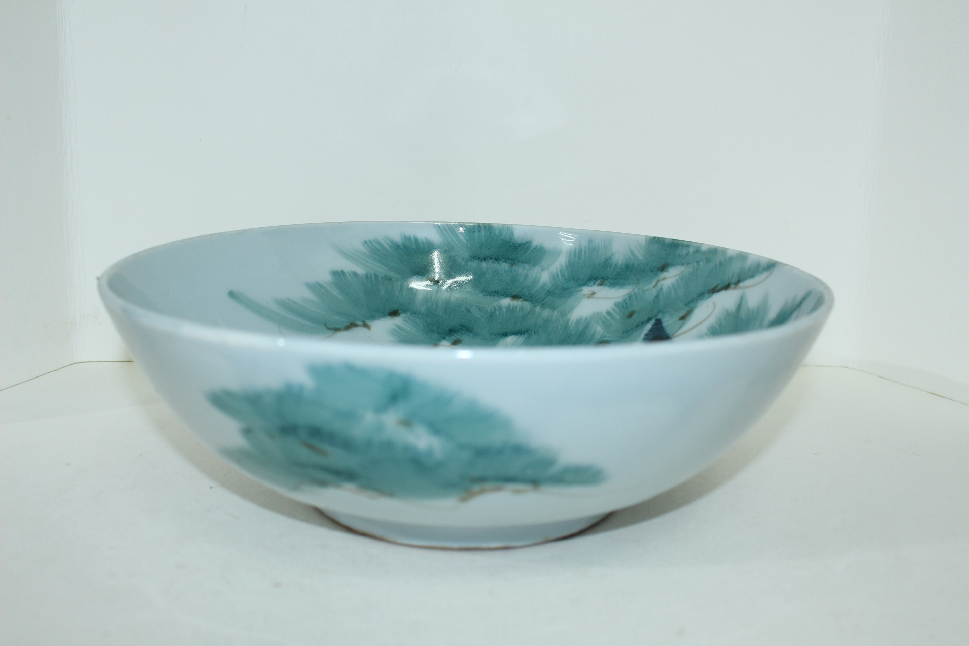 100년이상된 청화백자 노송학문 대완