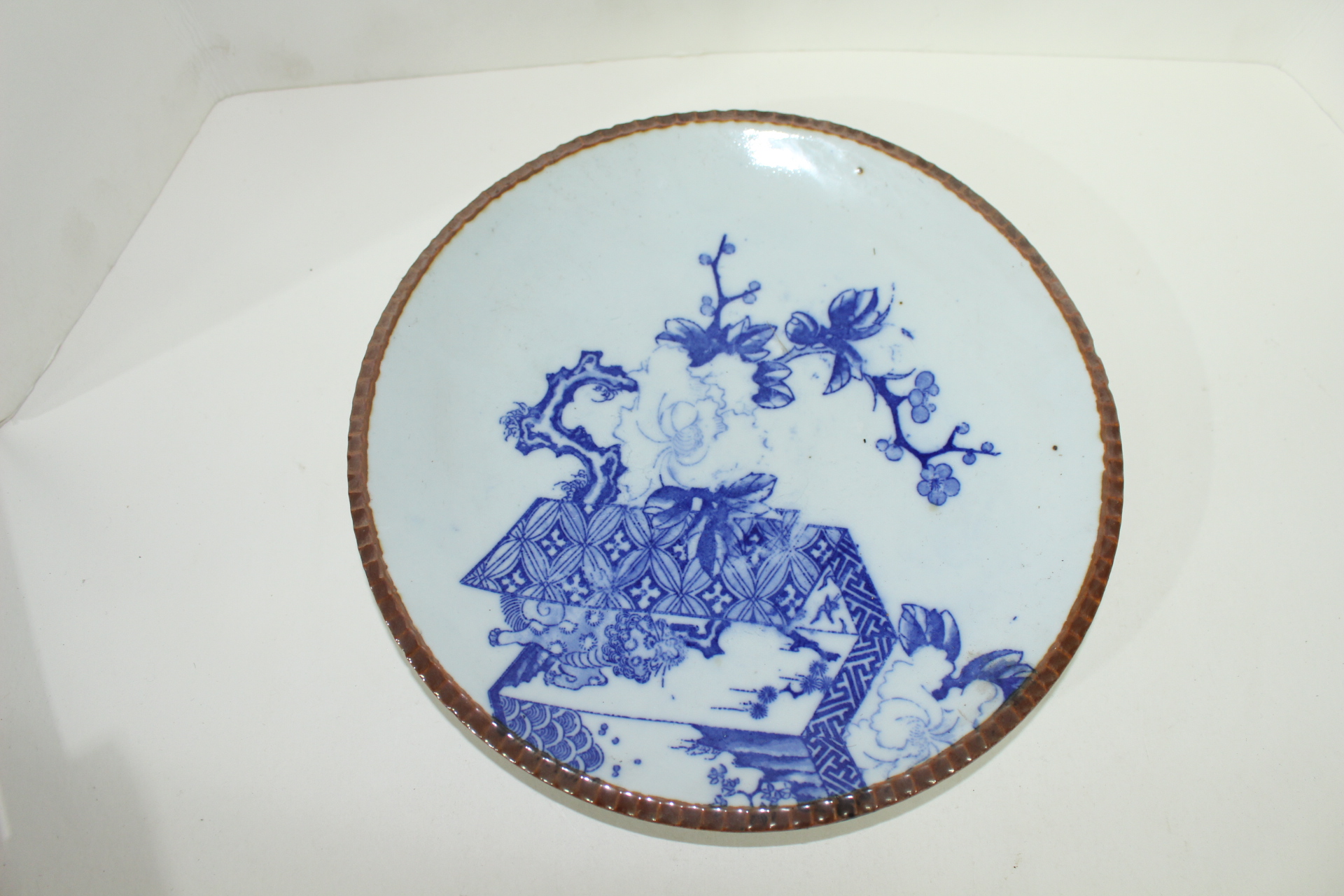 연대좋은 청화백자 정물문 대완