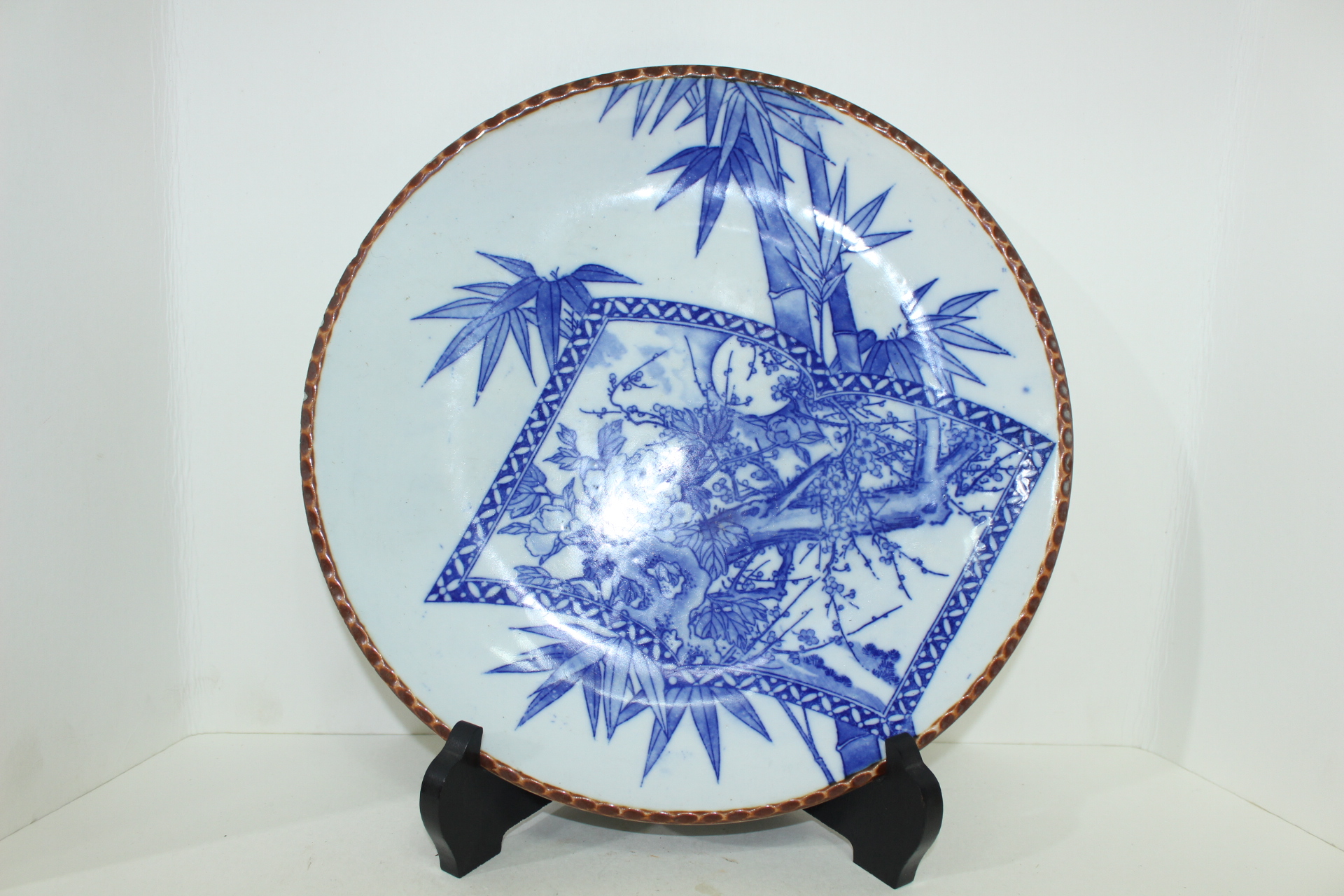 연대가좋은 청화백자 화문 대완