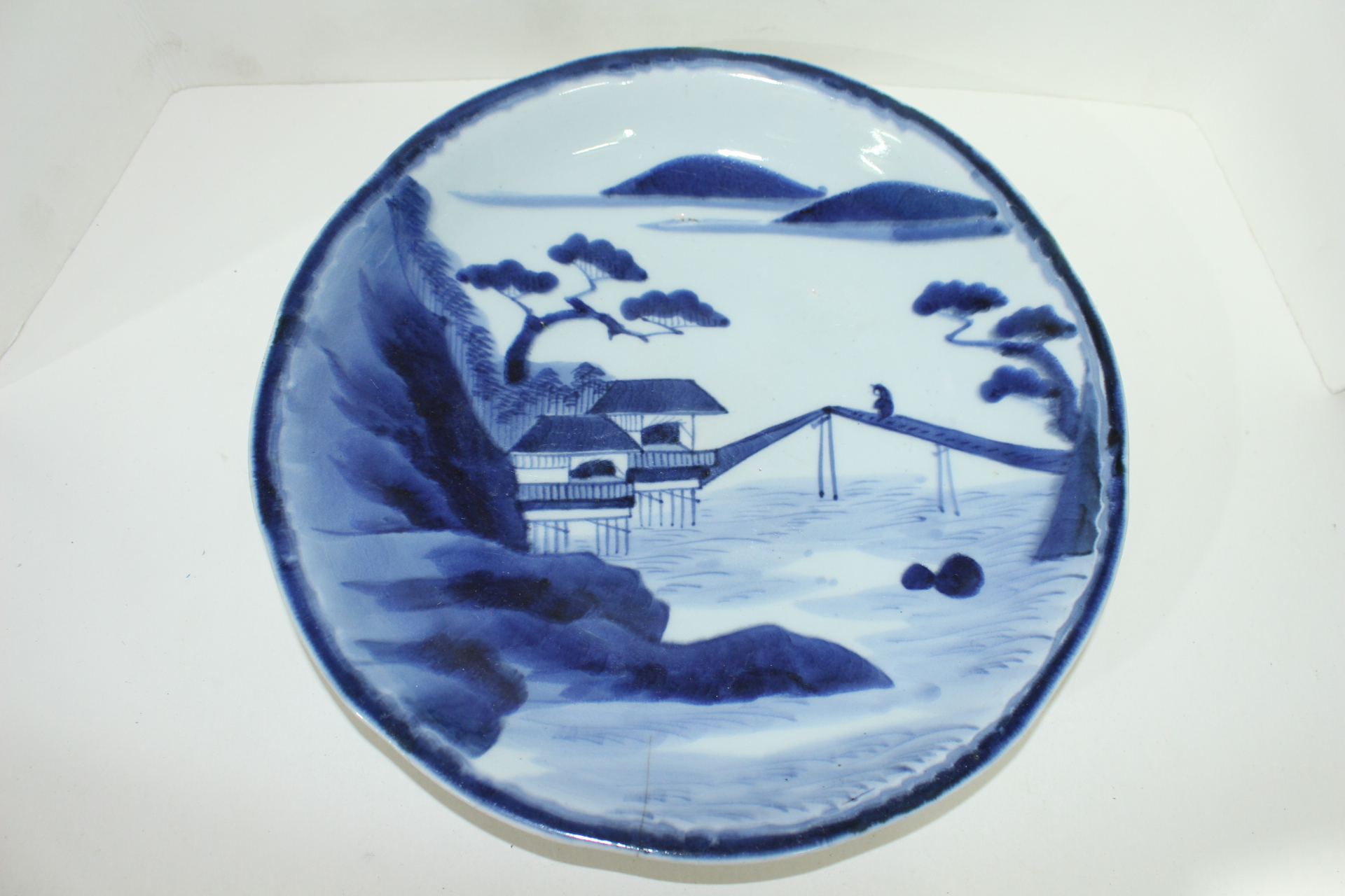 100년이상된 청화백자 산수문 대완