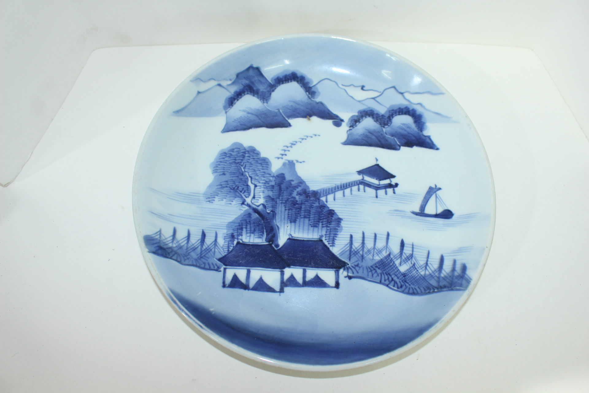 100년이상된 청화백자 산수문 대완