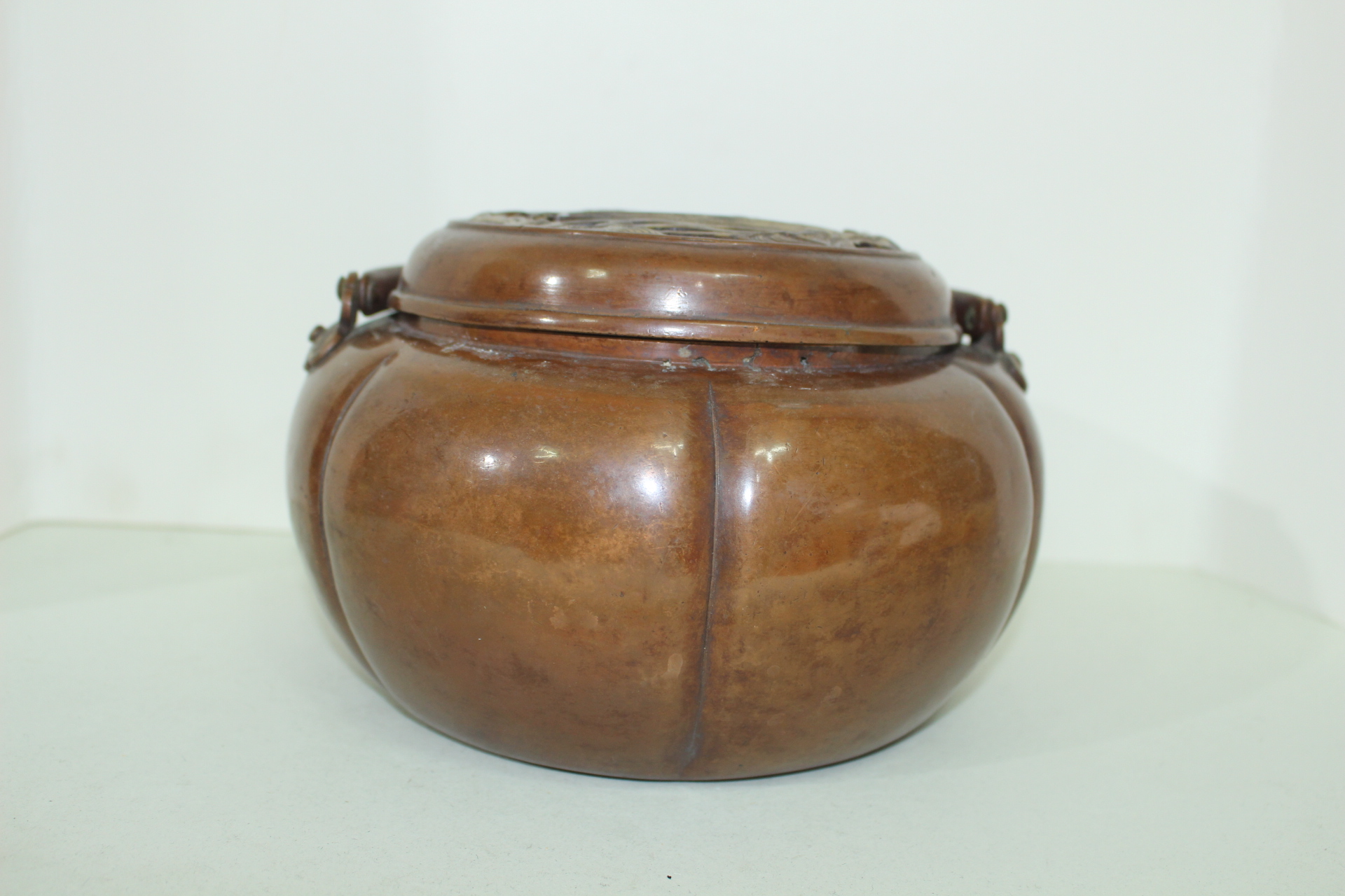 연대가좋은 청동으로된 대형크기의 향로