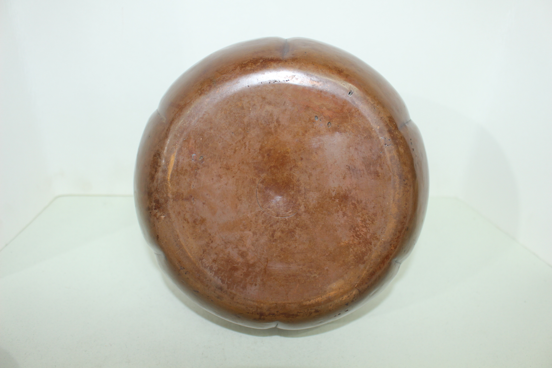 연대가좋은 청동으로된 대형크기의 향로