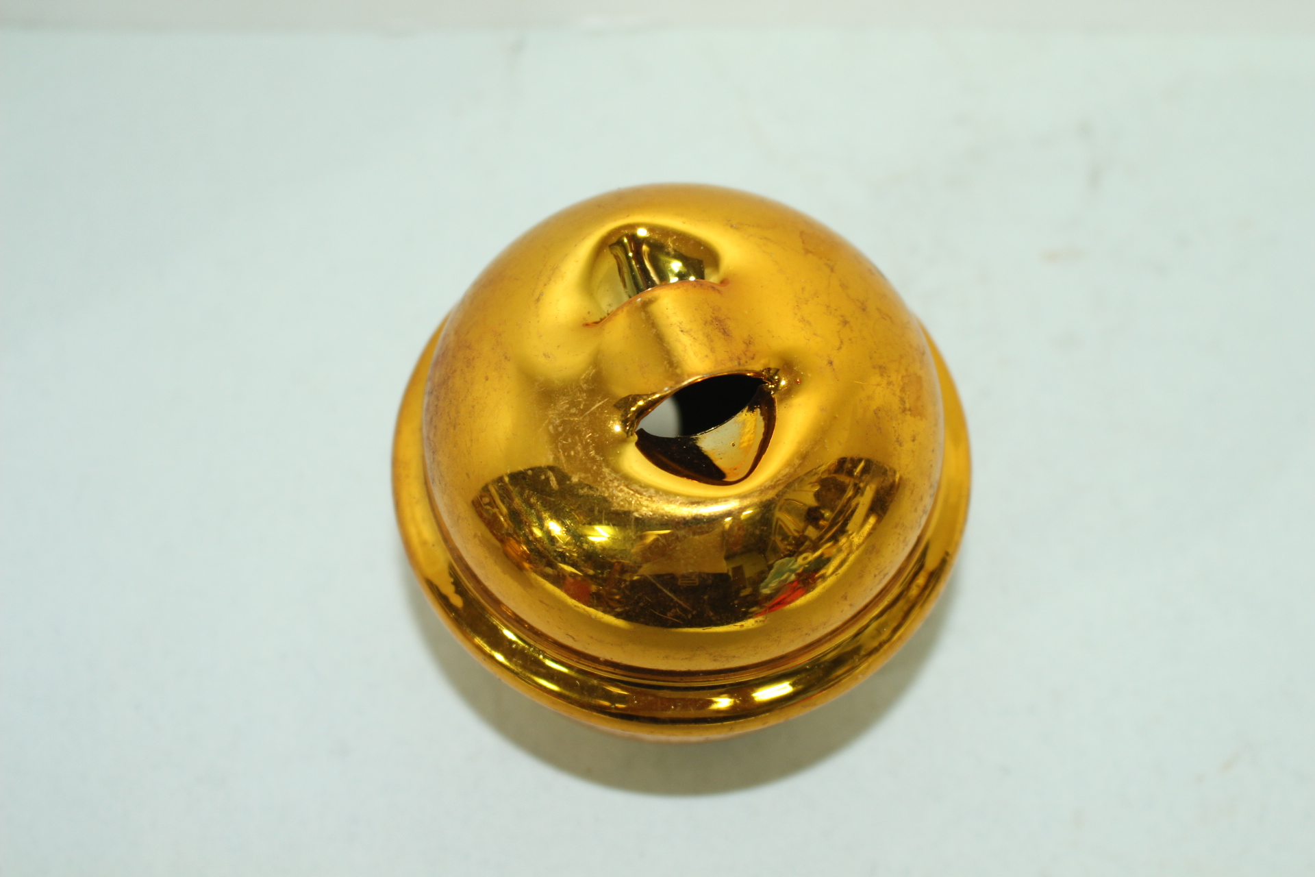 양철재질로된 대형방울