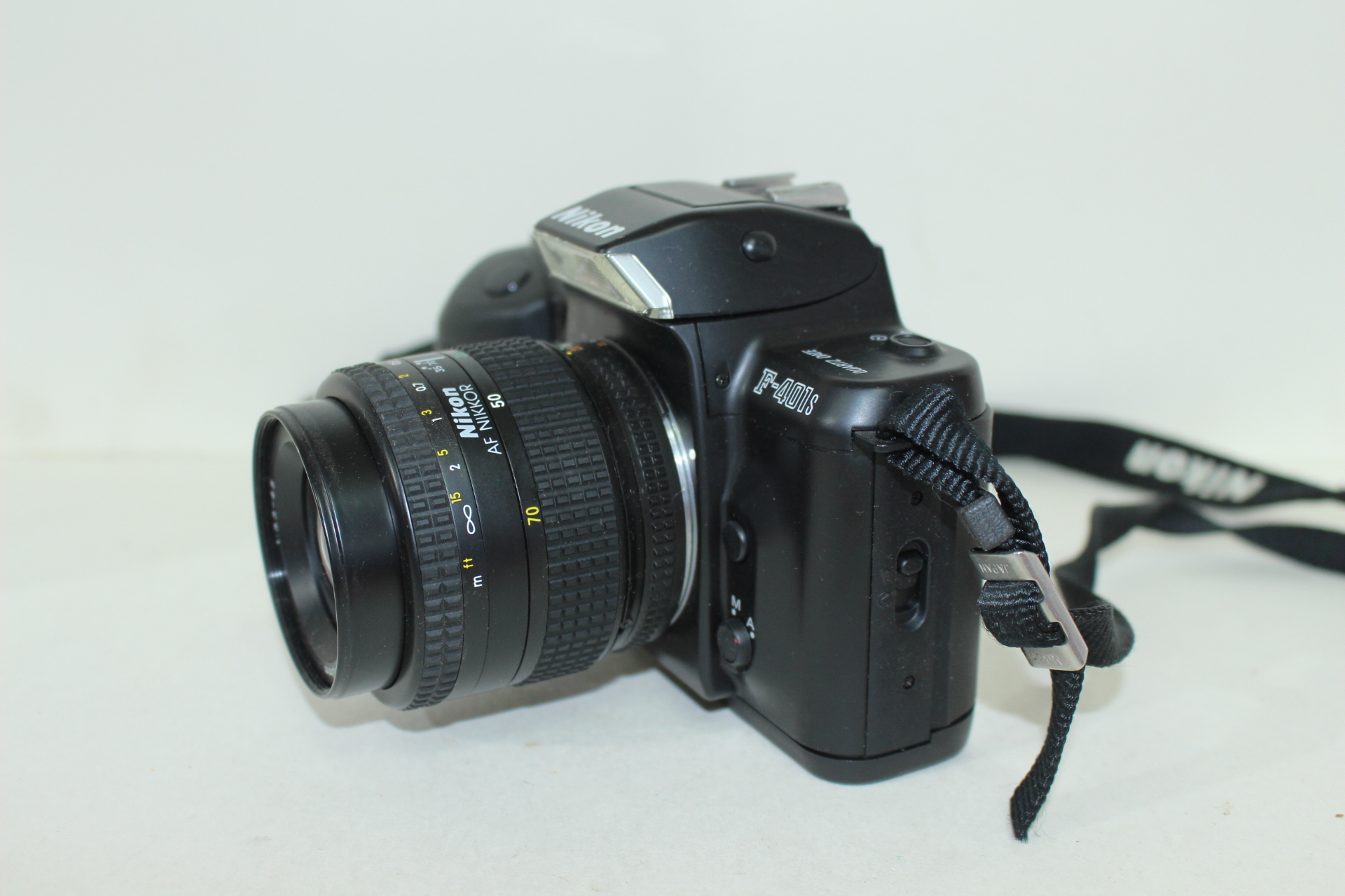 니콘 카메라 F-401s