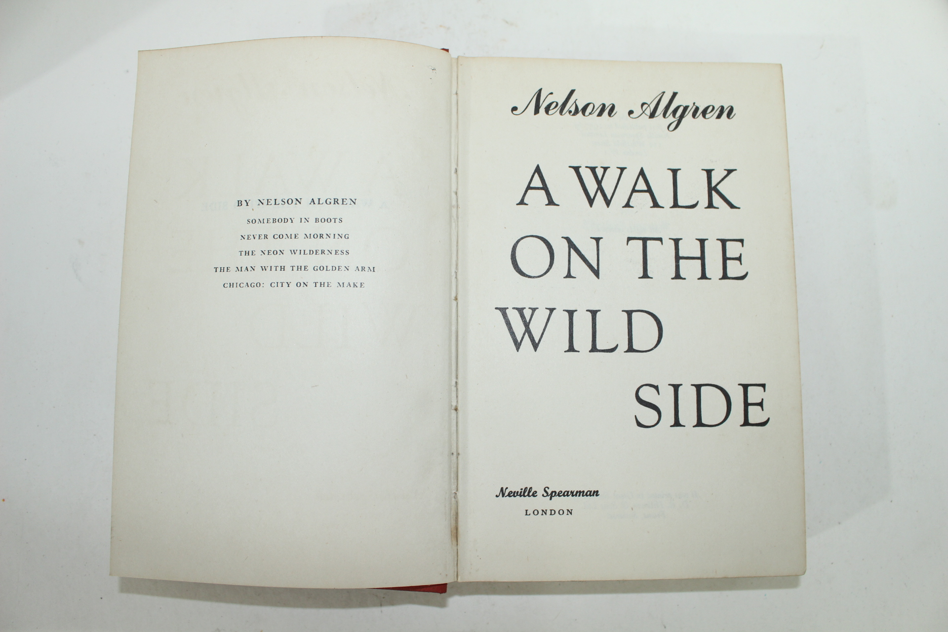 1957년 미국작가 넬슨 알그렌 소설 야생의 길(A WALK ON THE WILD SIDE)