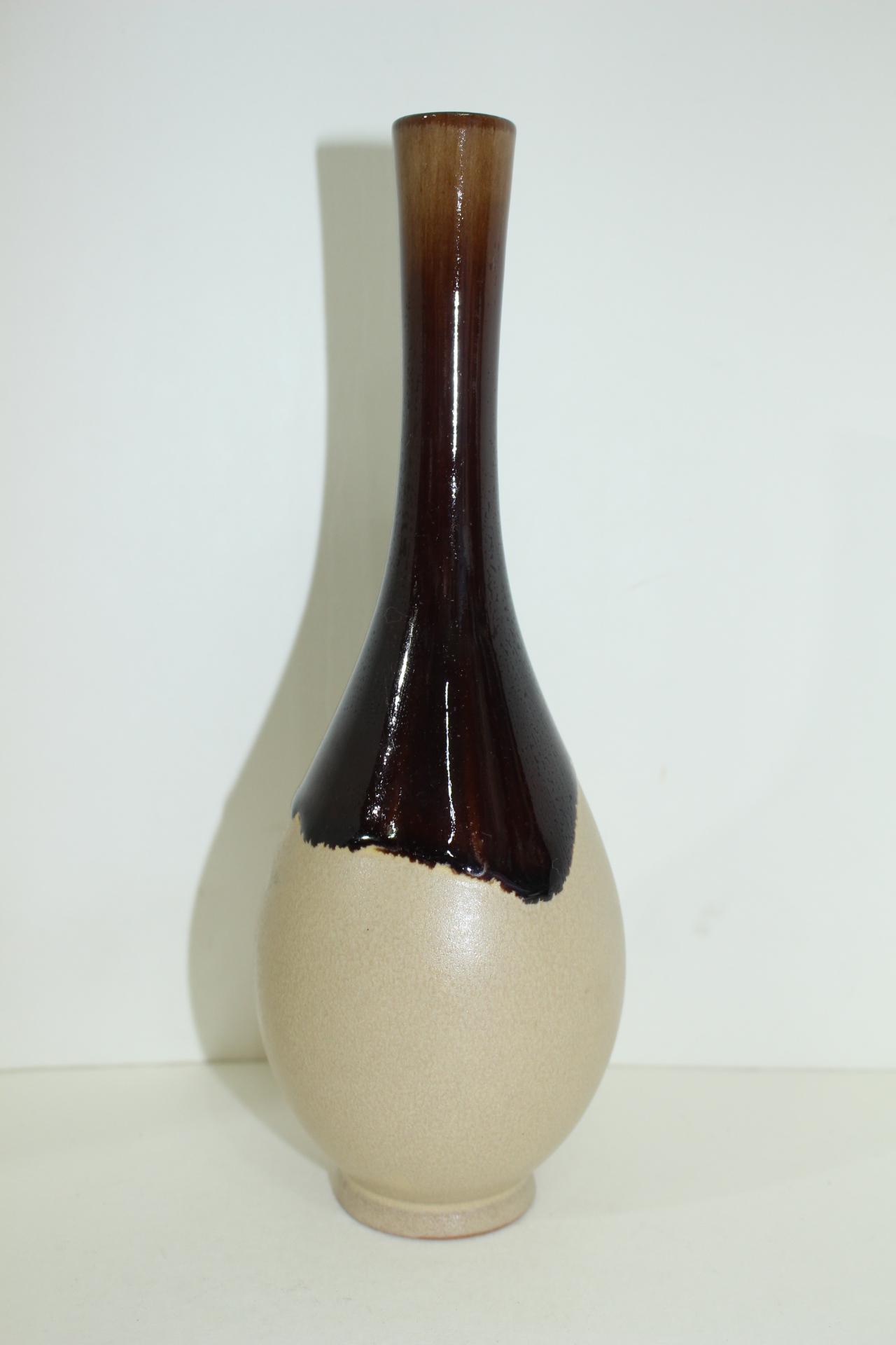 흑유청자 한송이 화병