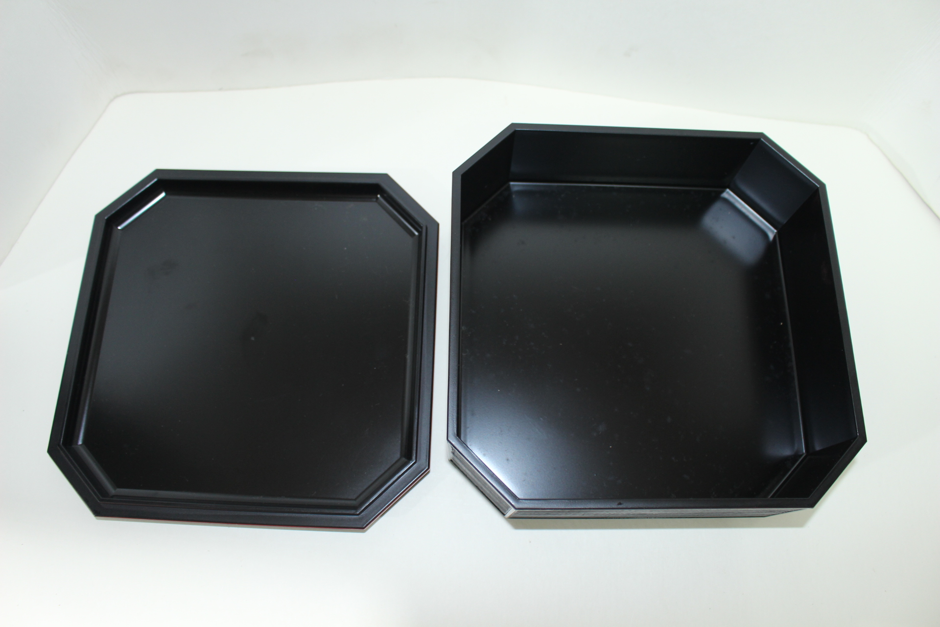 미사용 칠기 금채화문 사각합