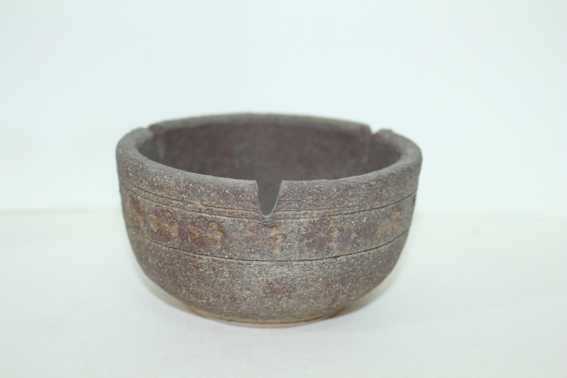 시가라끼 청자 국화인화문 완