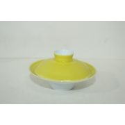 노란빛깔의 백자 개완