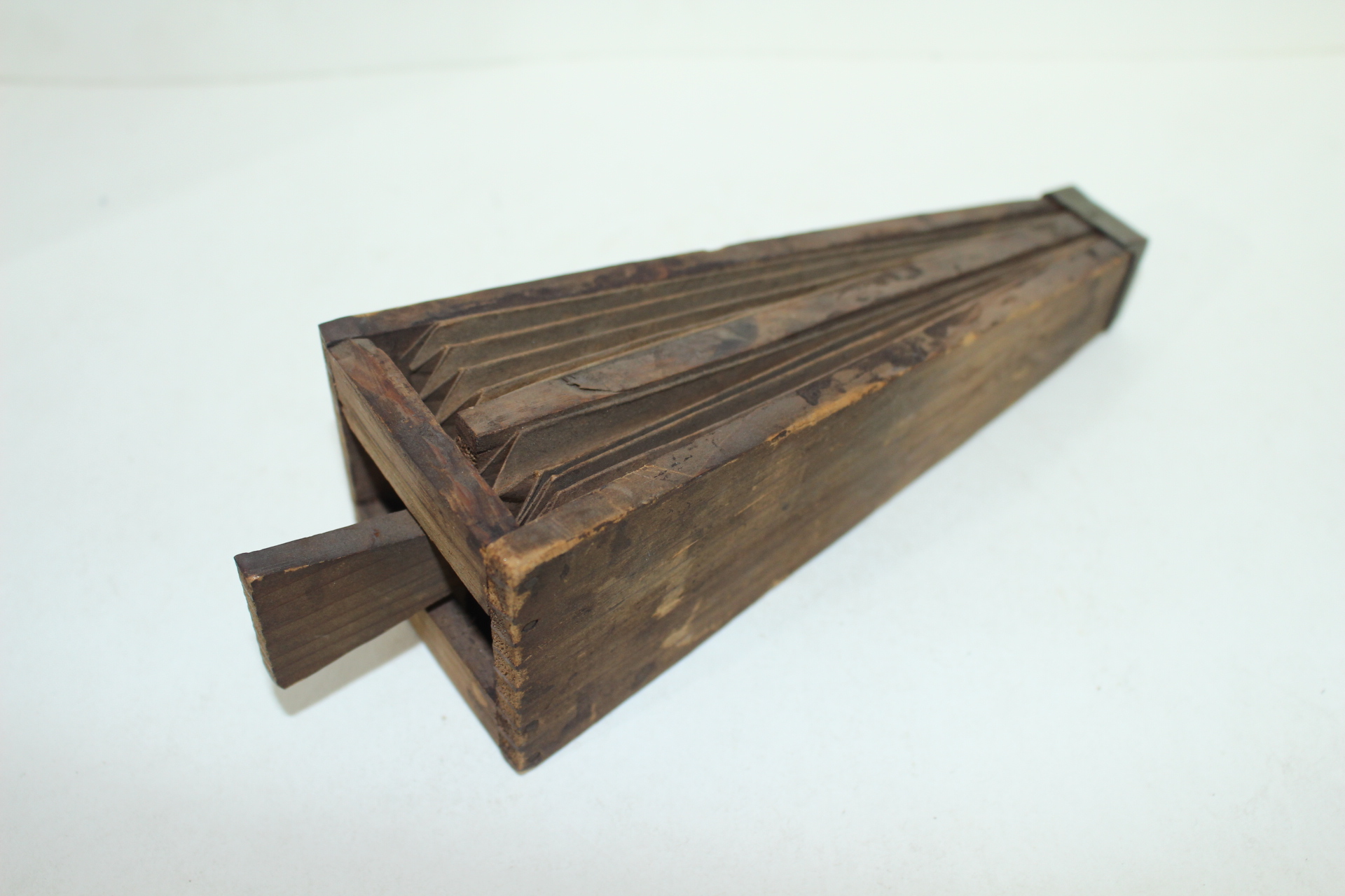 근대사 나무로된 특이한 모양의 손풍구