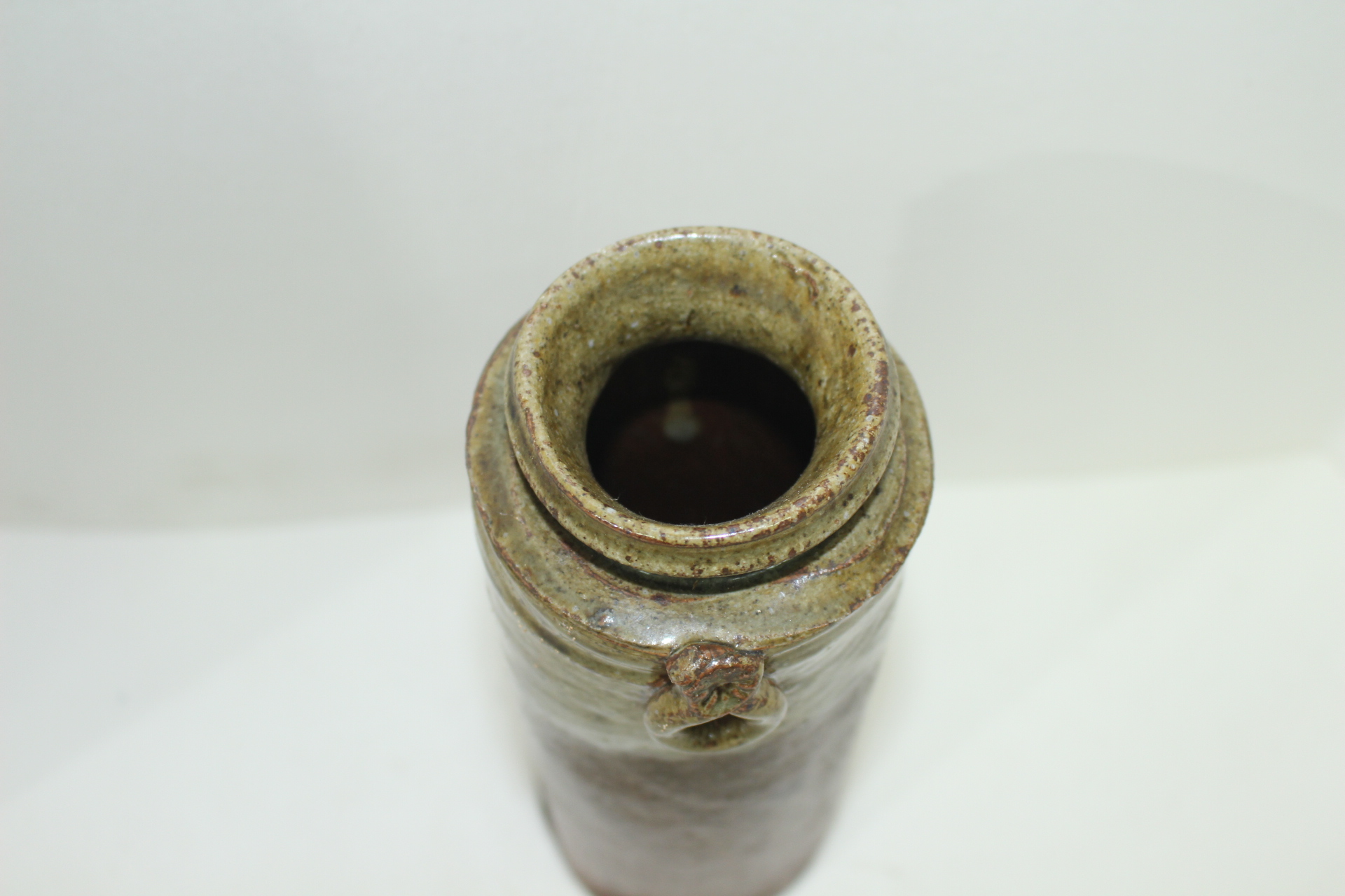 시가라끼 청자 이귀호