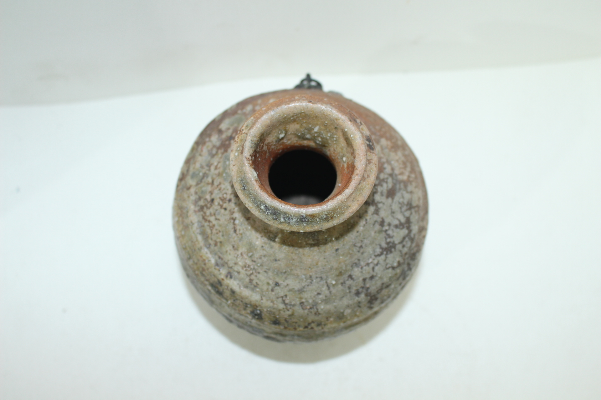 연대가좋은 시가라끼 청자 고리달린 호