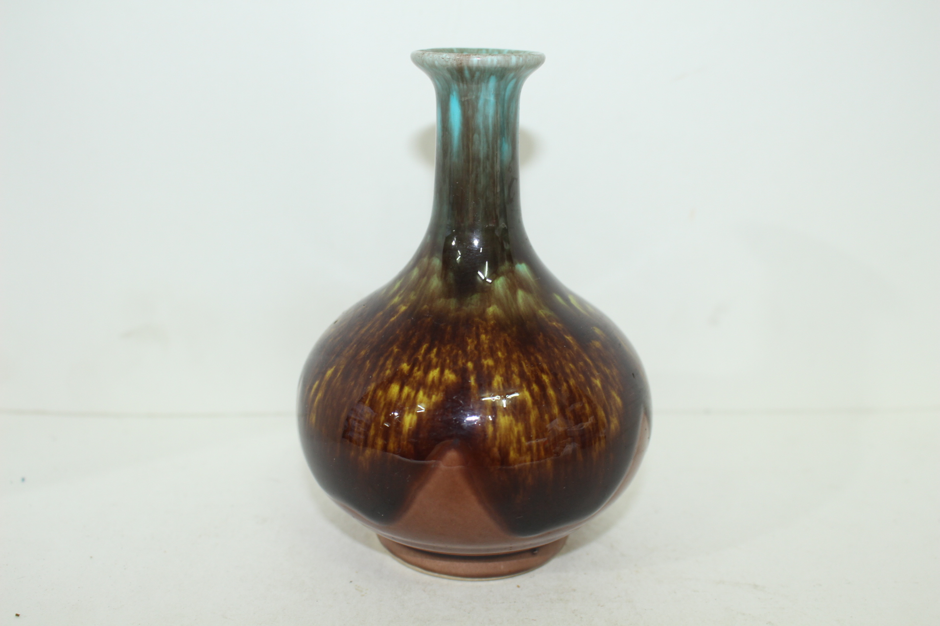 연대좋은 청자덴모꾸 주병