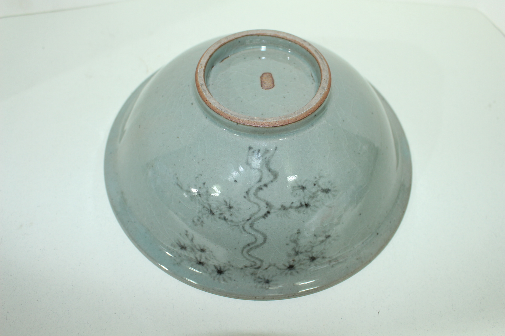 청자 흑채버드나무문 대완