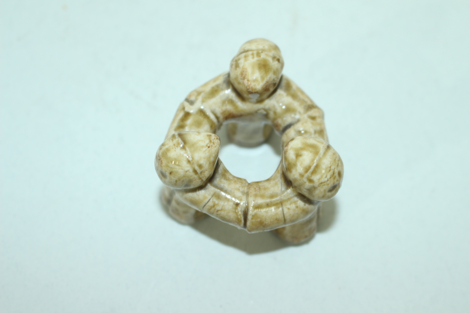 황청자 여인조각이 있는 차도구