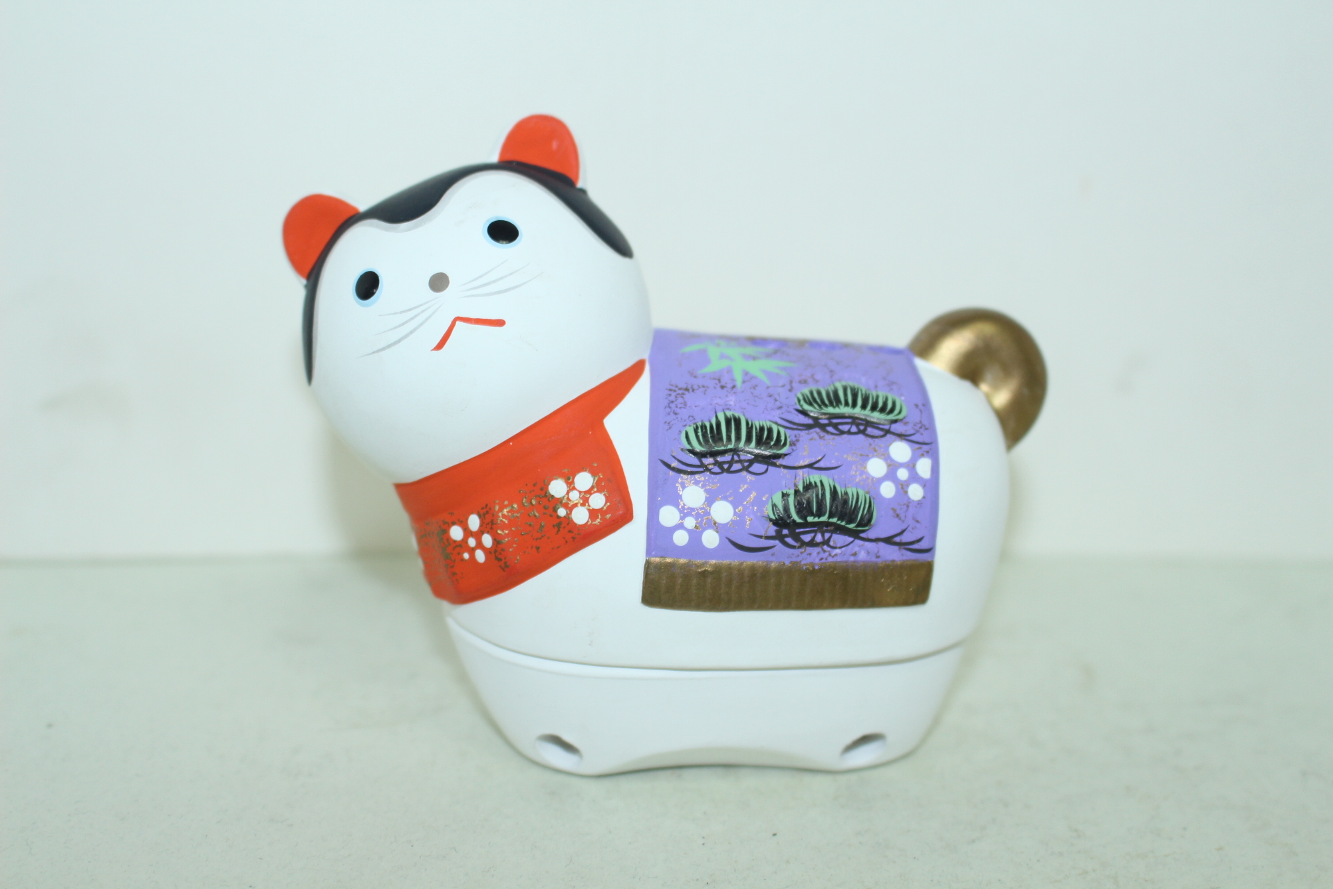 토기재질로된 고양이 향로