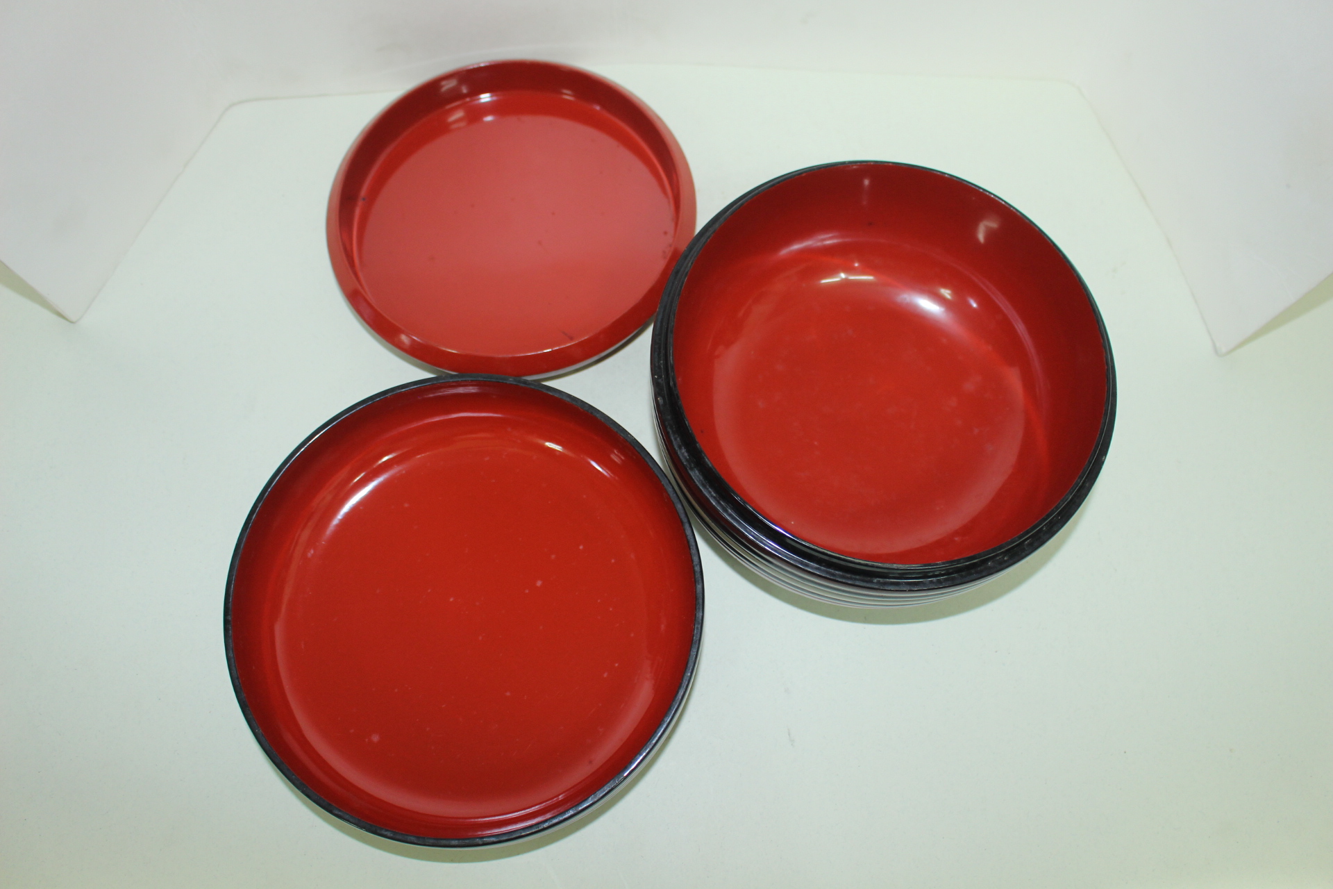 연대가좋은 나무에 칠이된 합