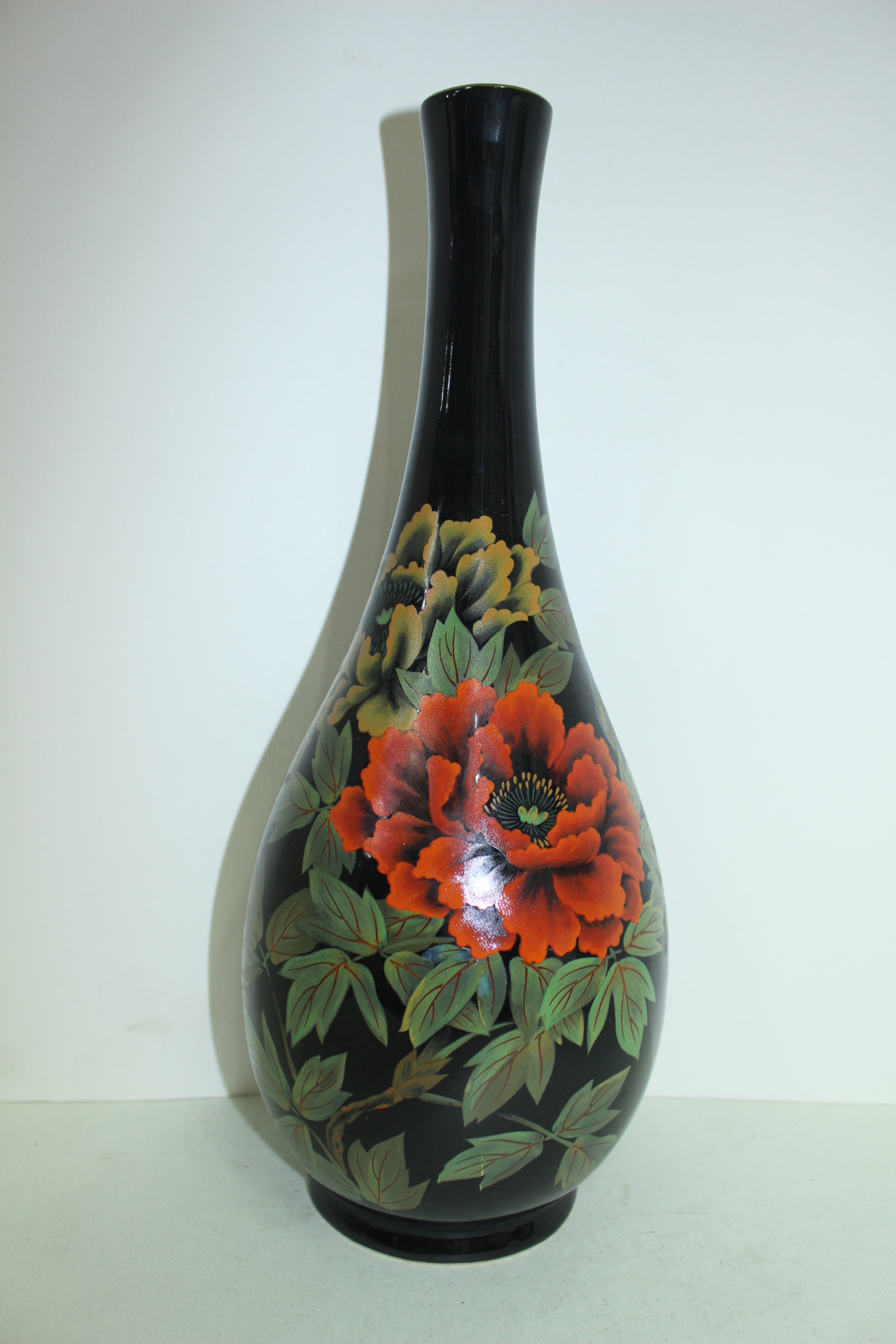 대형크기의 흑유청자진사화문 대주병