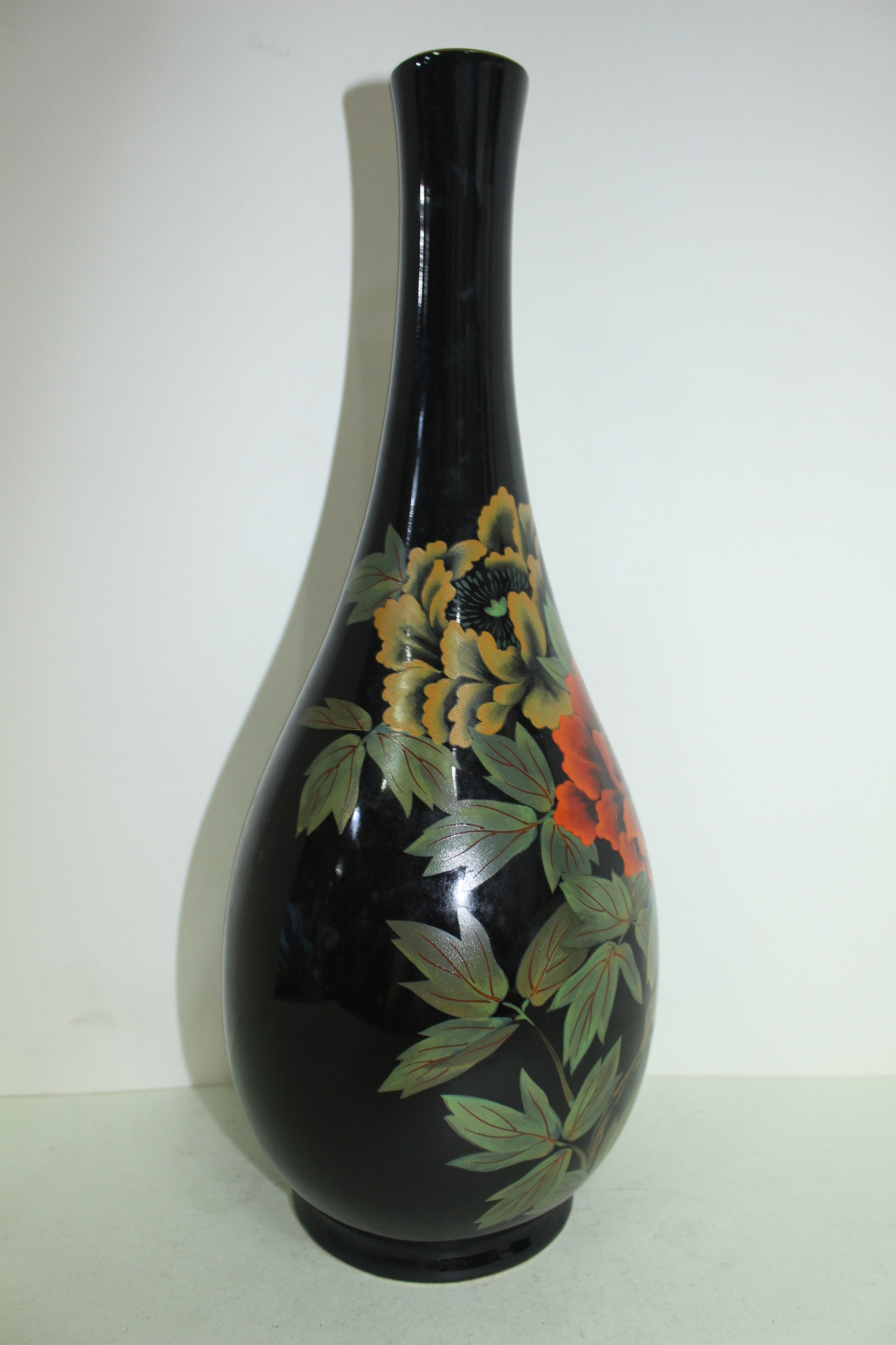 대형크기의 흑유청자진사화문 대주병