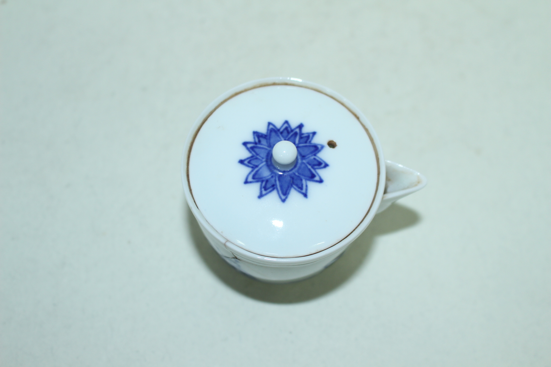 골동 일본명인 도하치(道八) 청화백자인물문 다관