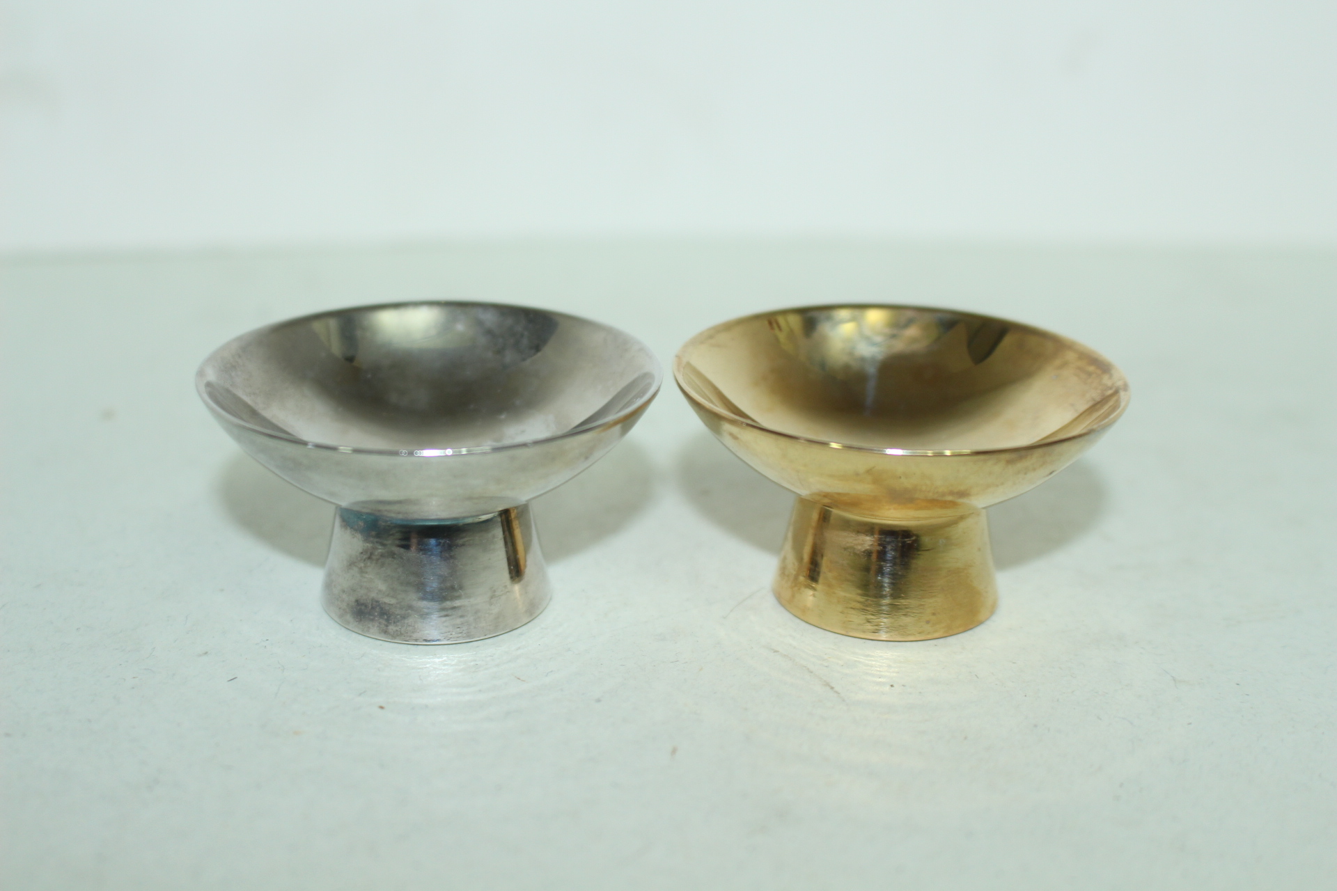 청동에 금은도금된 잔 셋트