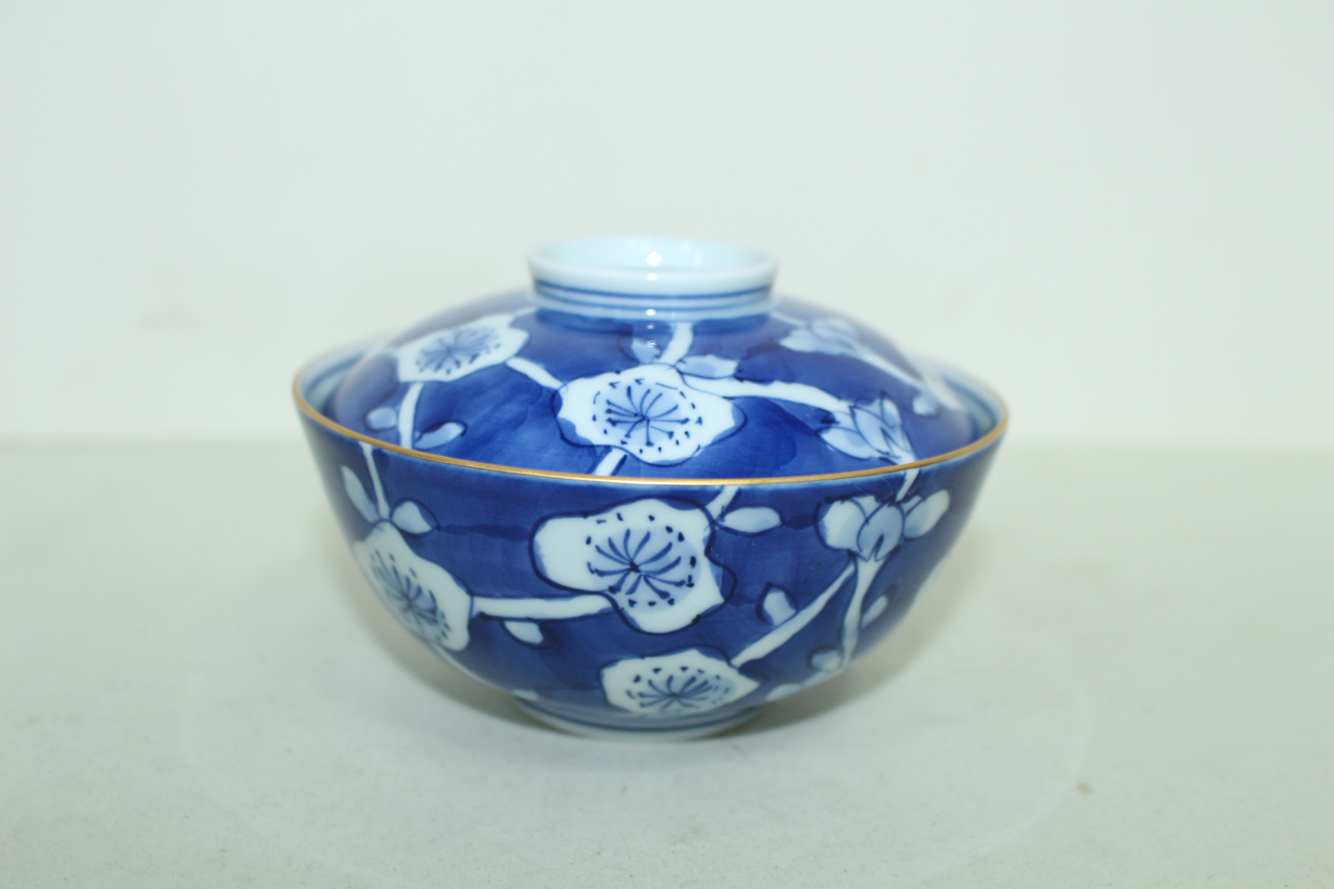 이마리 청화백자화문 개완