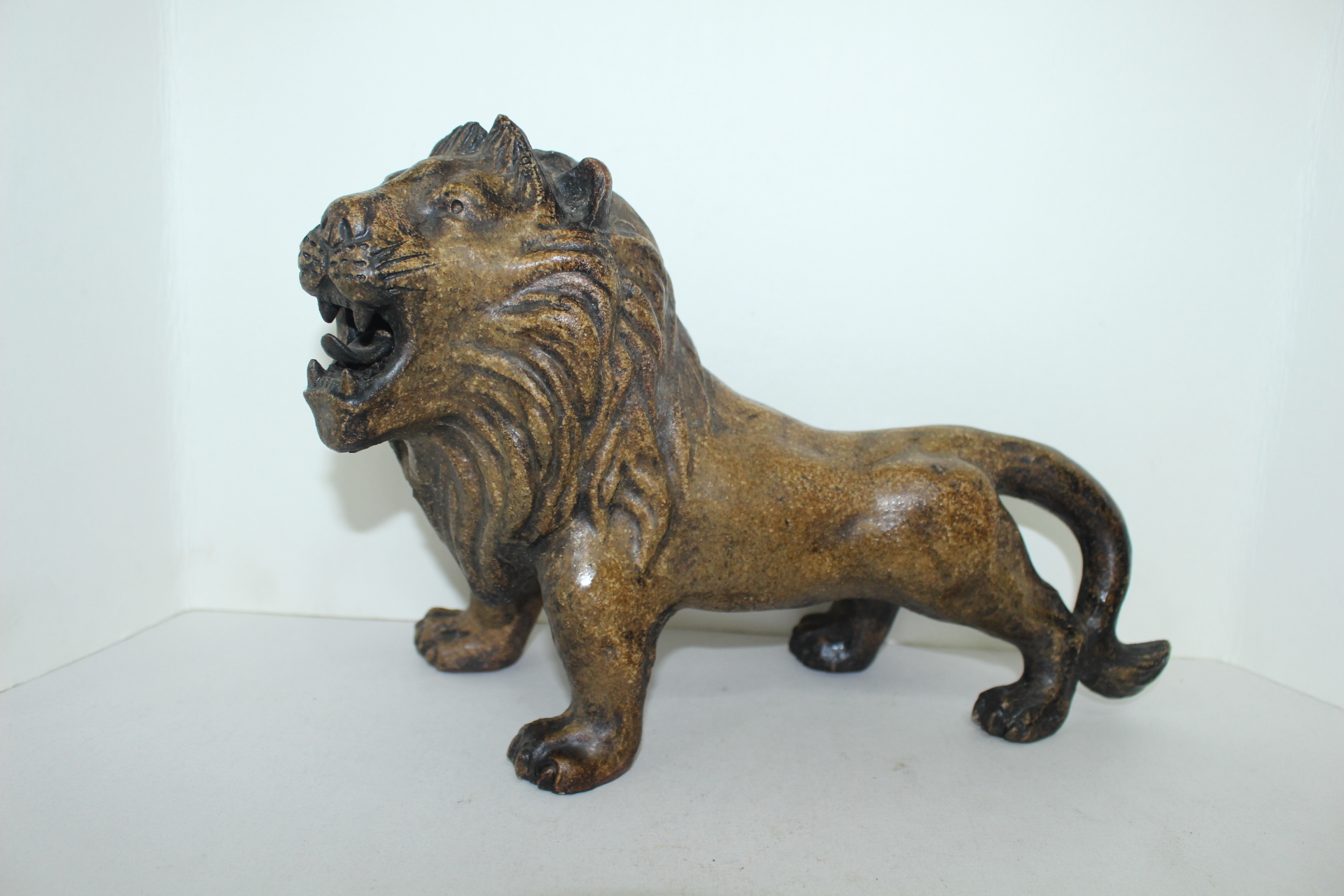 시가라끼 청자 사자 조각상