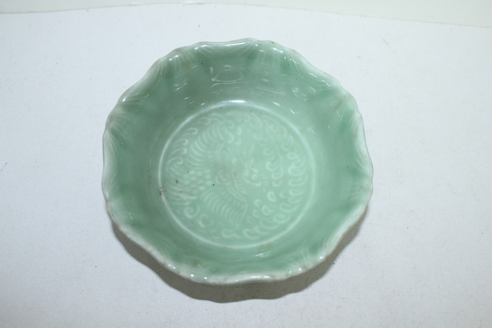 연대가좋은 청자양각조화문 화형완