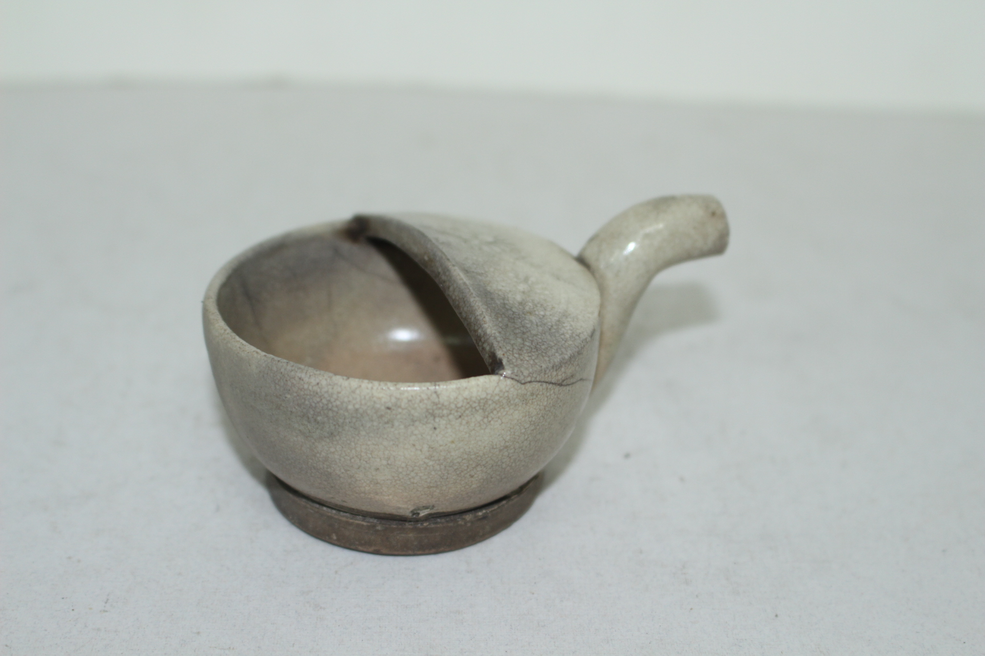 연대가좋은 청자 특이한 모양의 주자호