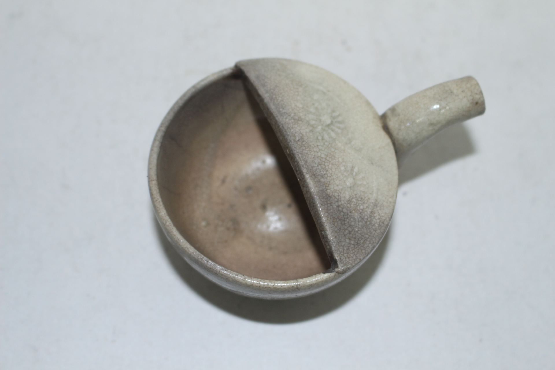 연대가좋은 청자 특이한 모양의 주자호