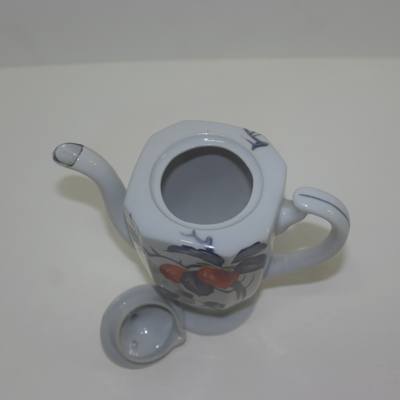 외사기 청화백자진사화문 주자