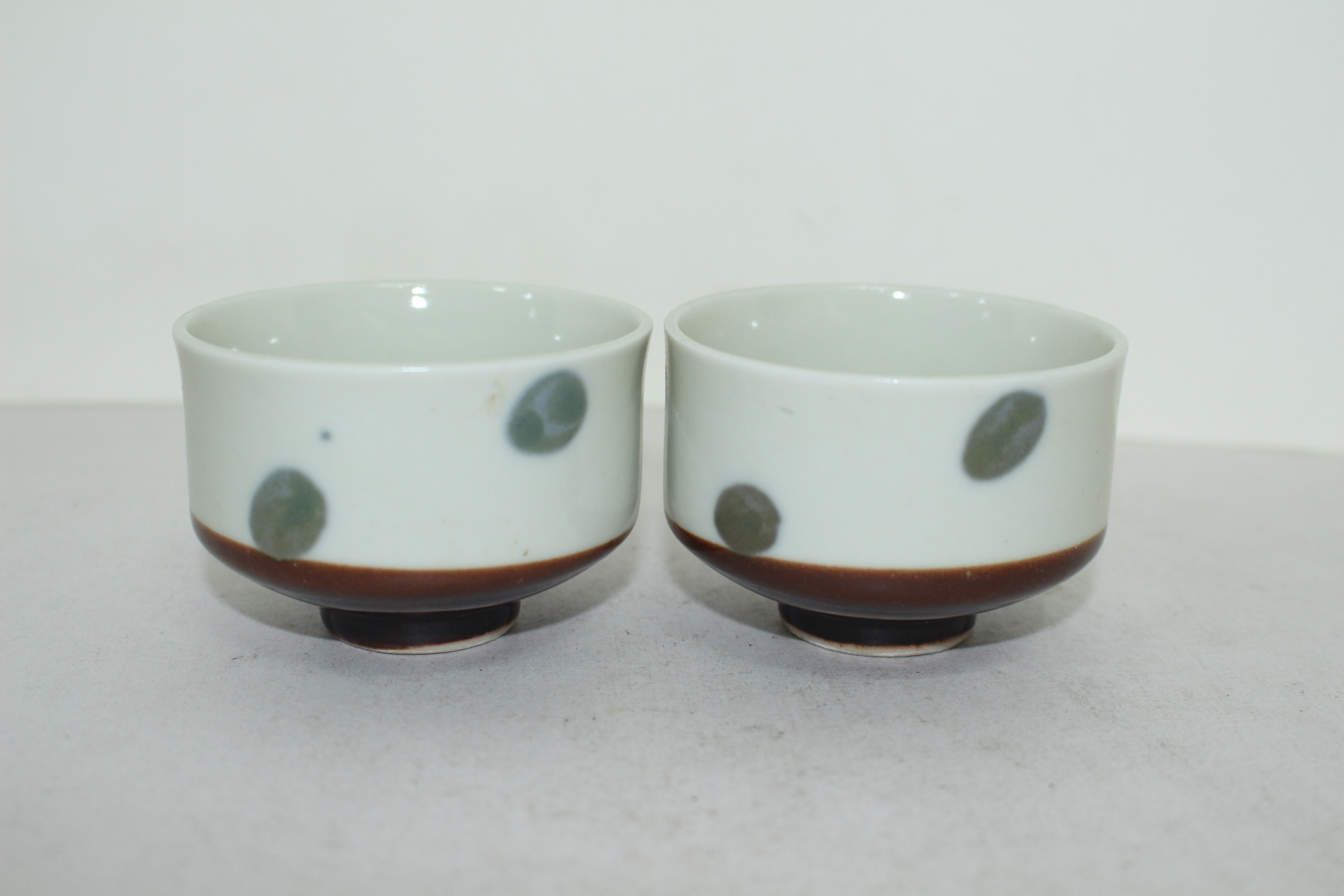 근대사 오래된 물잔 2점